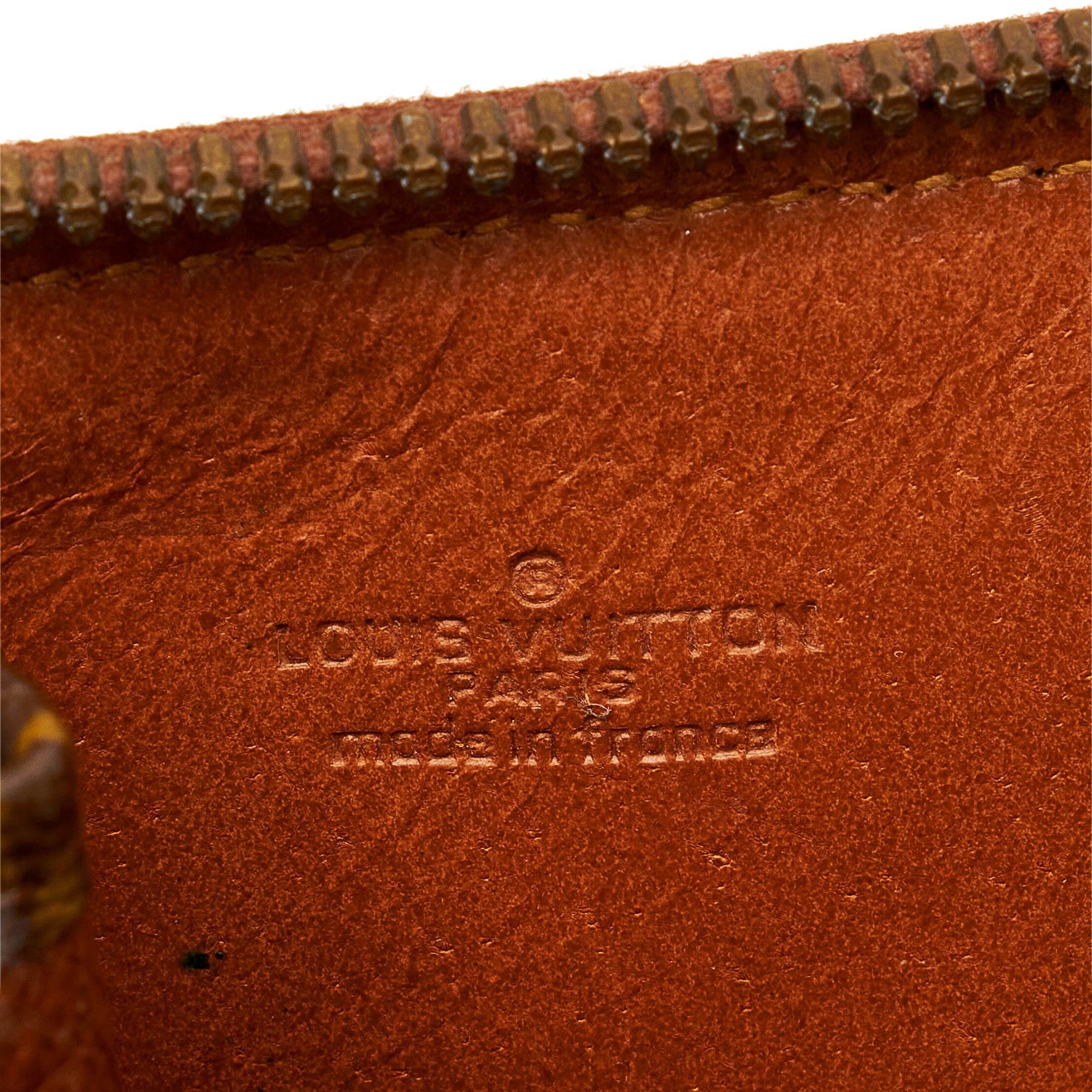 Louis Vuitton Monogram Poche Documents Portfolio (SHG-75tMK5)