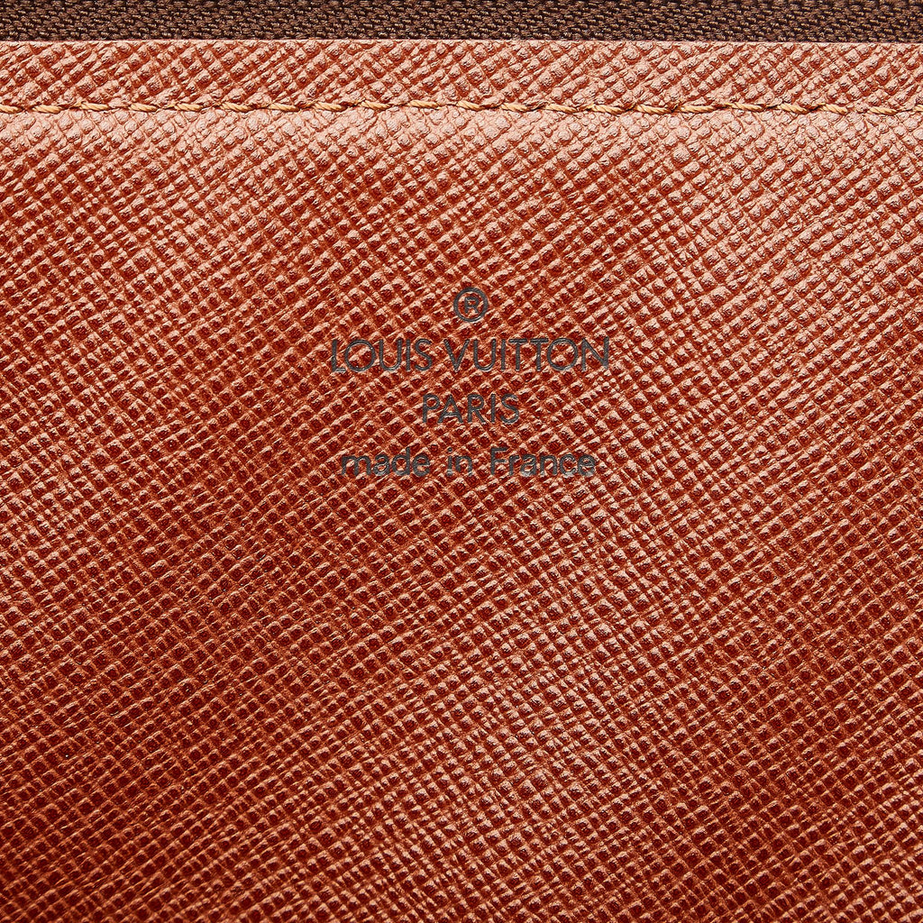 Louis Vuitton Monogram Poche Documents Portfolio (SHG-X9pApM)