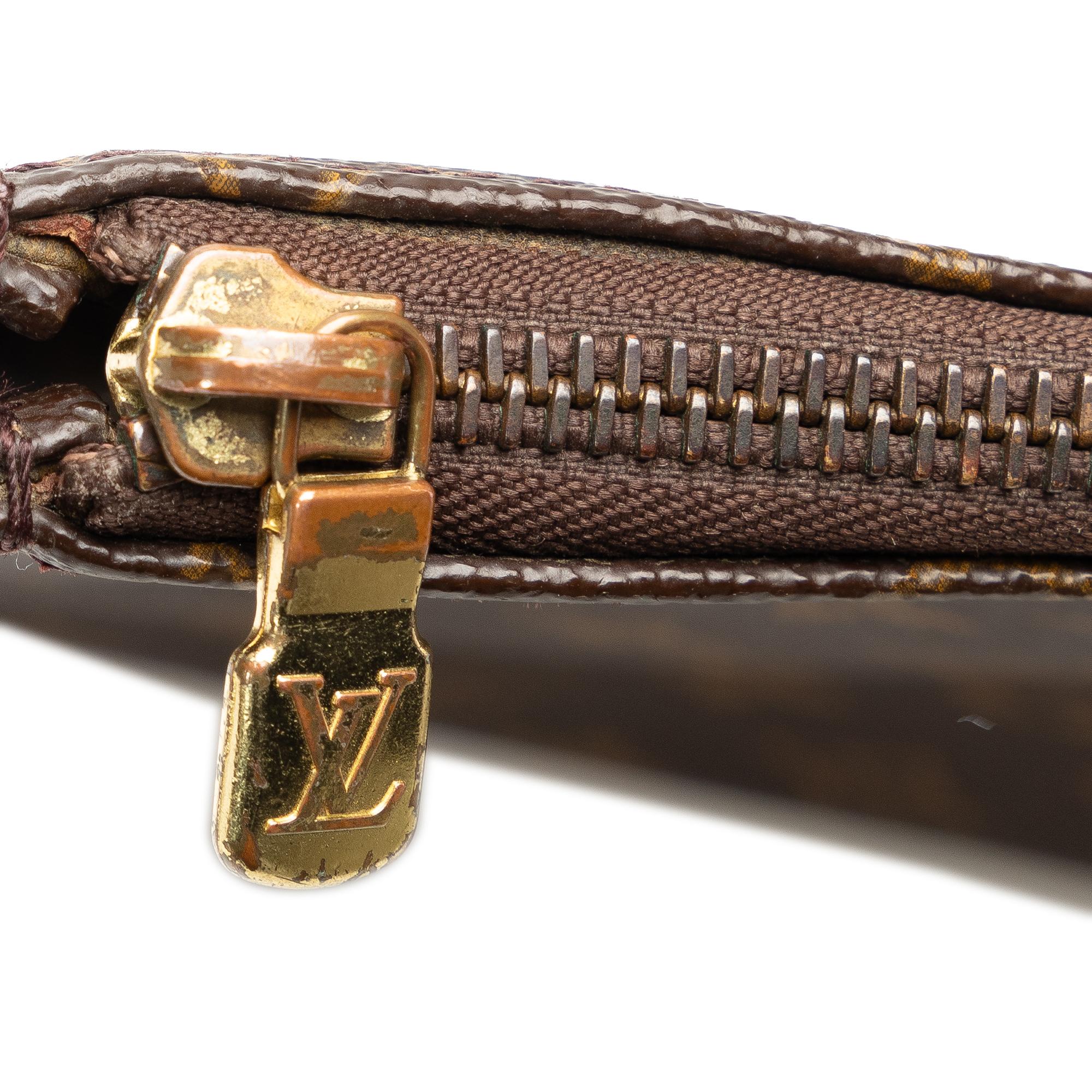 Louis Vuitton Monogram Poche Documents Portfolio (SHG-XojJPp)
