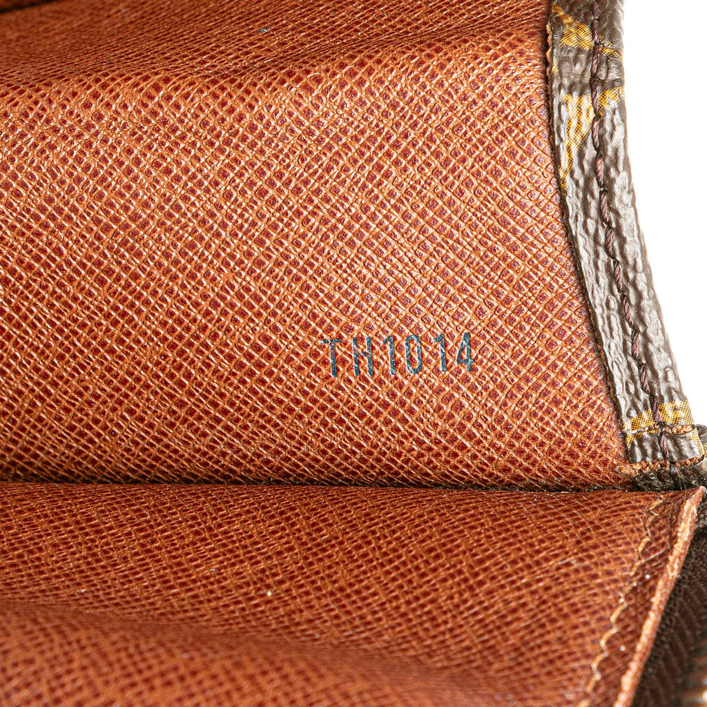 Louis Vuitton Monogram Poche Documents Portfolio