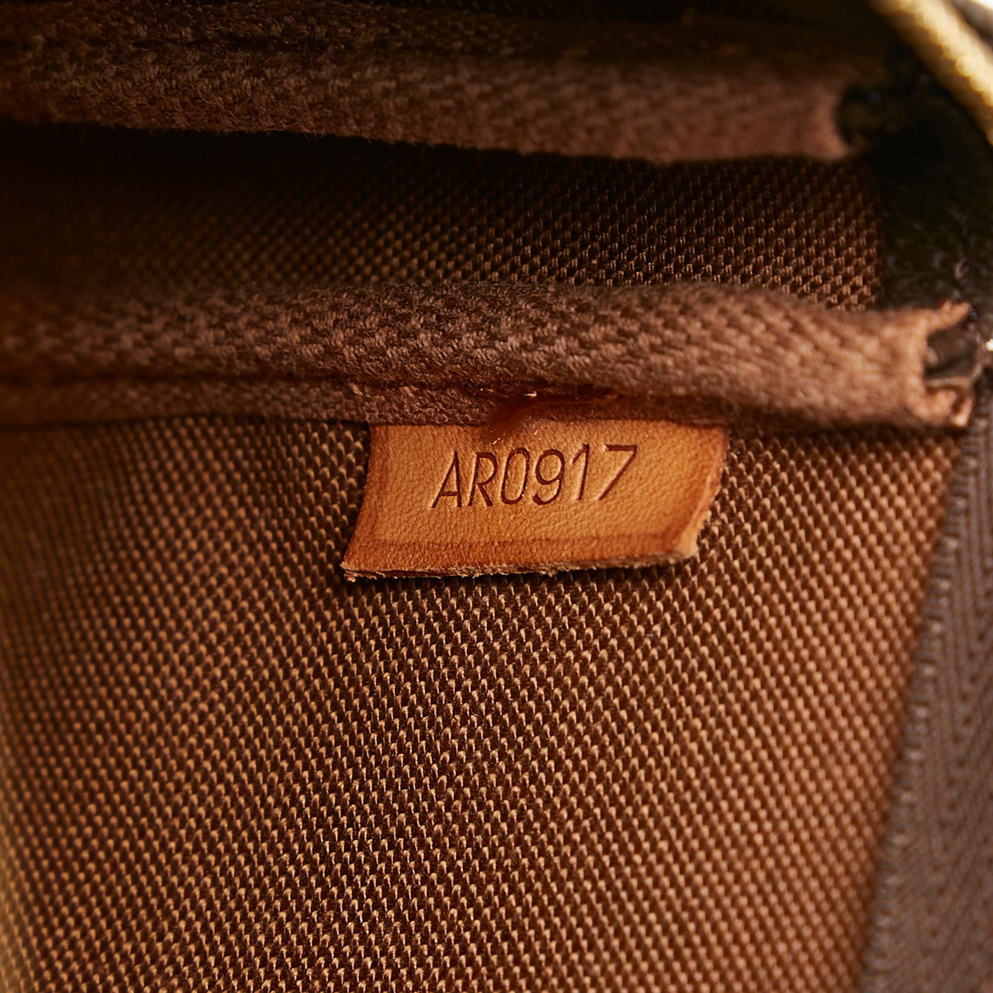 Louis Vuitton Monogram Pochette Accessoires (SHG-28492)