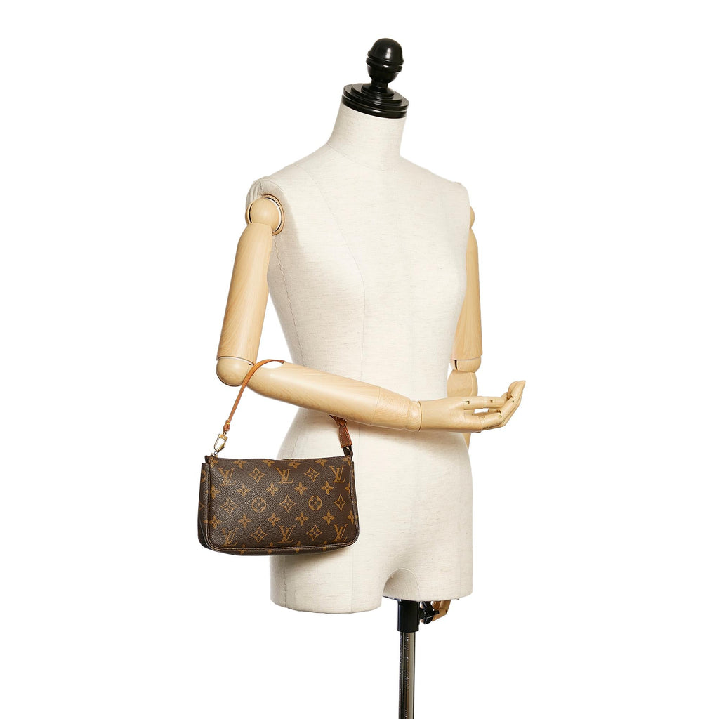 Louis Vuitton Monogram Pochette Accessoires (SHG-28492)