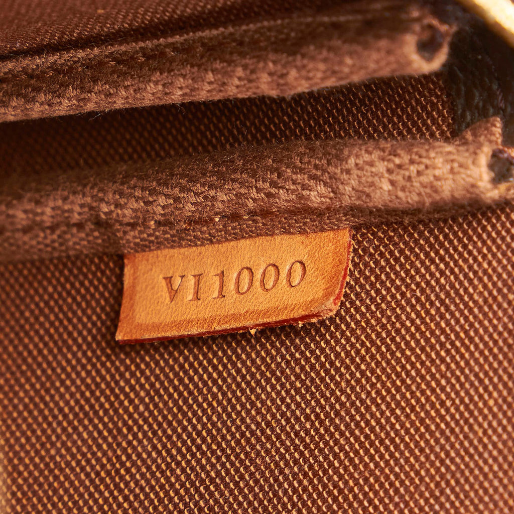 Louis Vuitton Monogram Pochette Accessoires (SHG-28725)