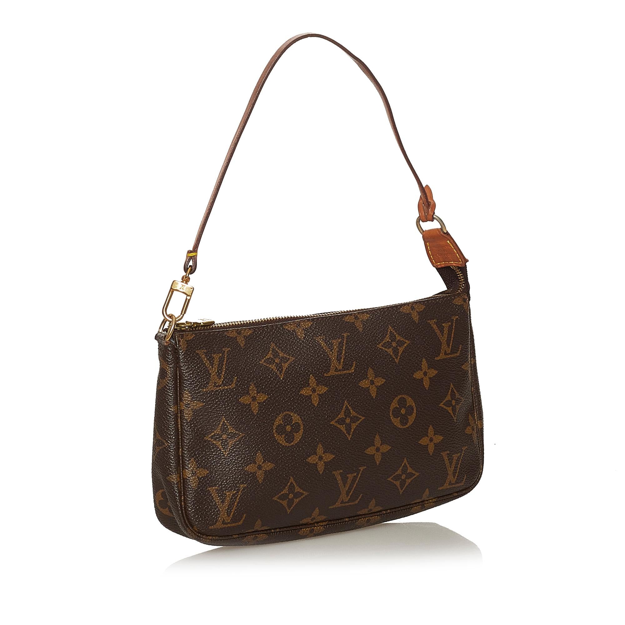 Louis Vuitton Monogram Pochette Accessoires (SHG-28913)