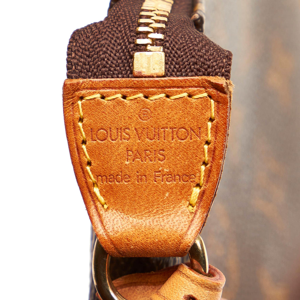 Louis Vuitton Monogram Pochette Accessoires (SHG-29928)