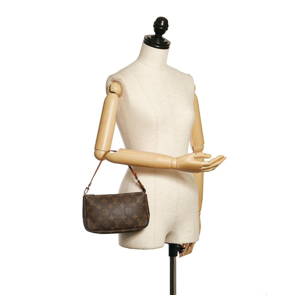 Louis Vuitton Monogram Pochette Accessoires (SHG-34349)