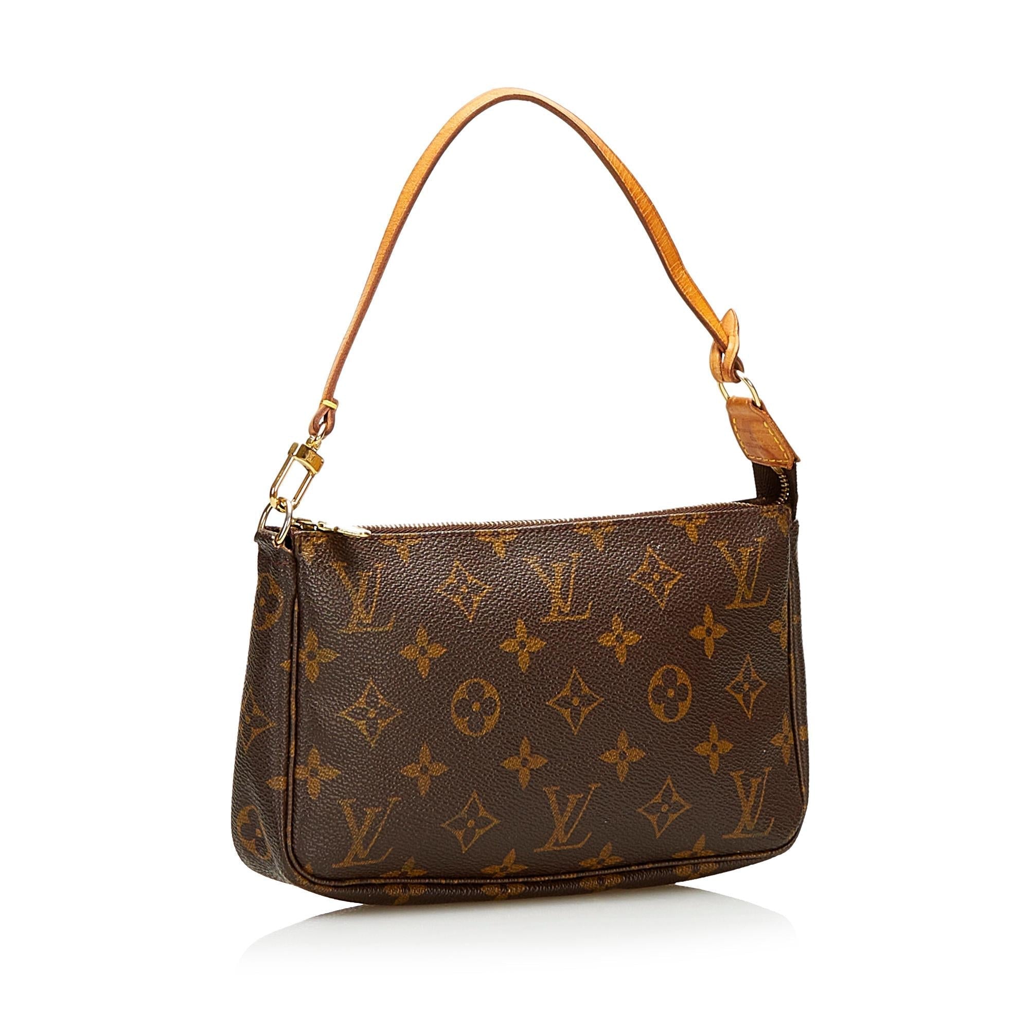 Louis Vuitton Monogram Pochette Accessoires (SHG-36238)