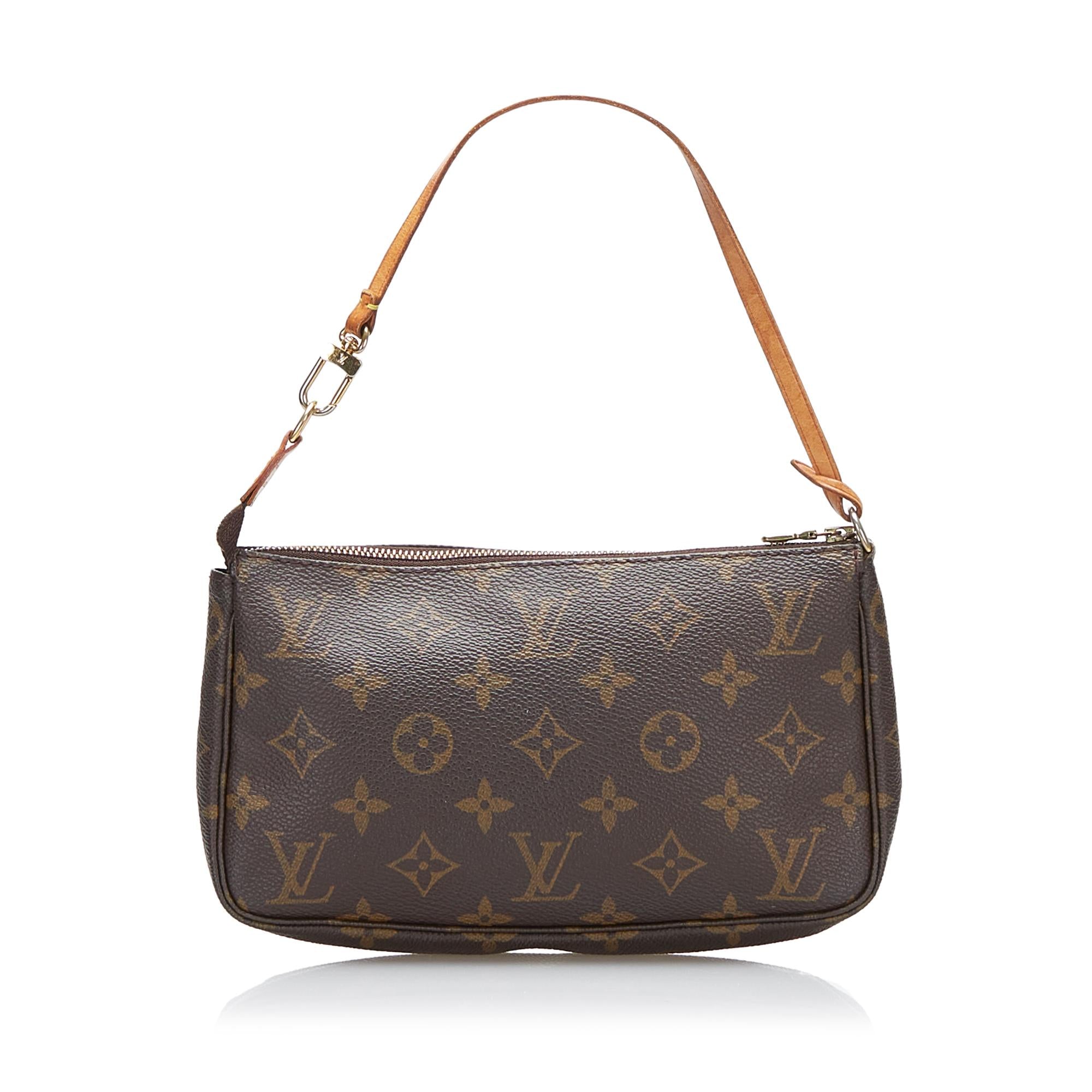 Louis Vuitton Monogram Pochette Accessoires (SHG-37657)