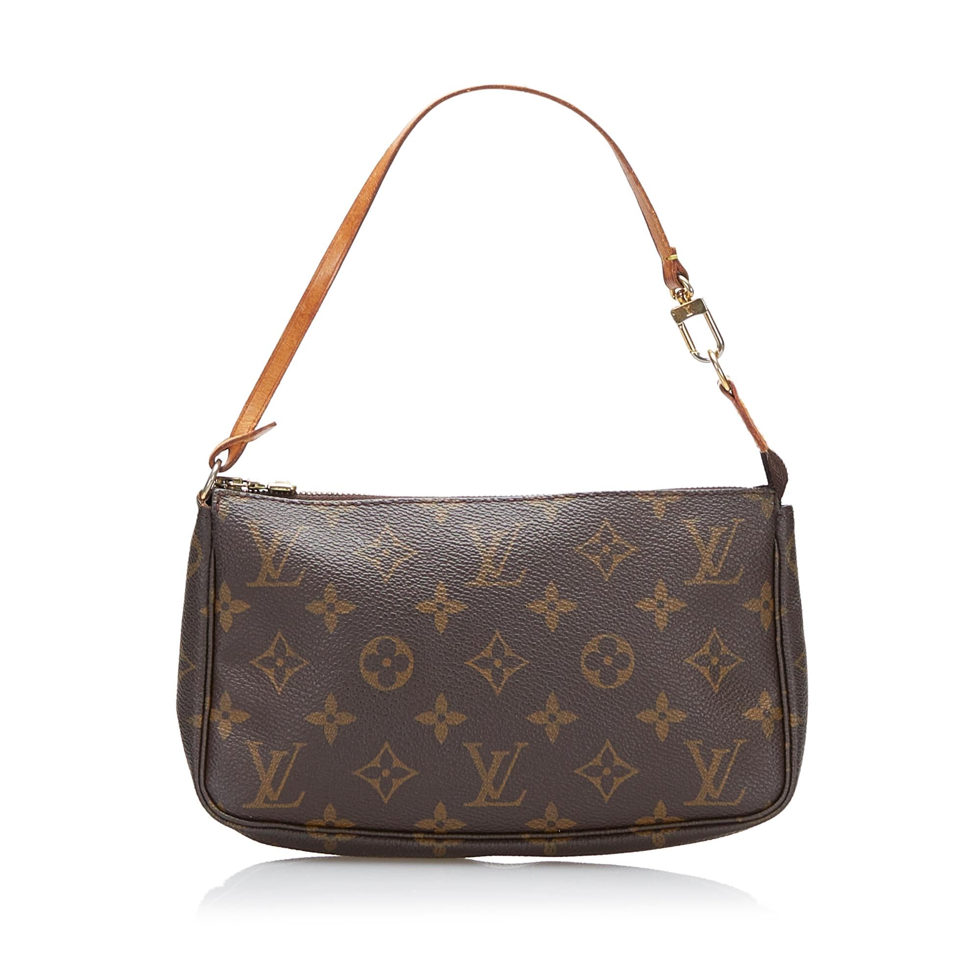 Louis Vuitton Monogram Pochette Accessoires (SHG-37657)