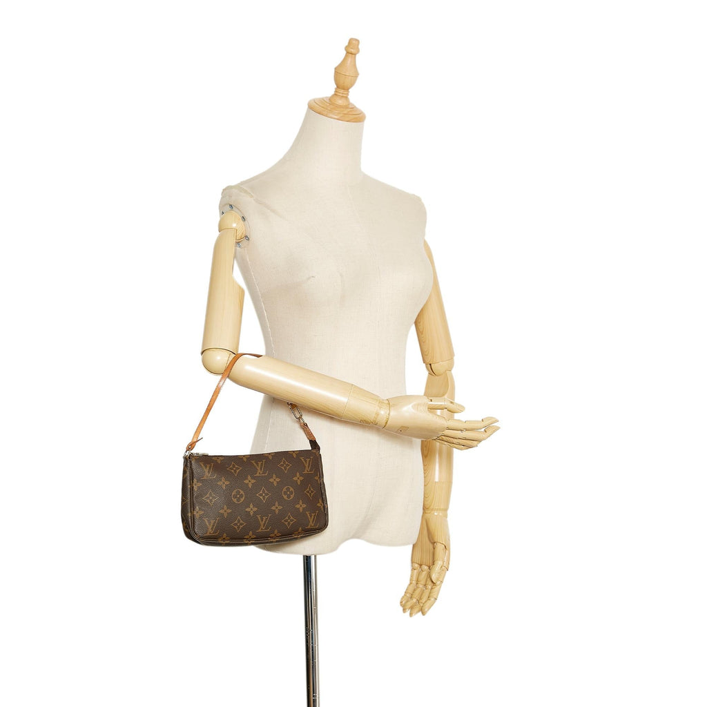 Louis Vuitton Monogram Pochette Accessoires (SHG-37657)