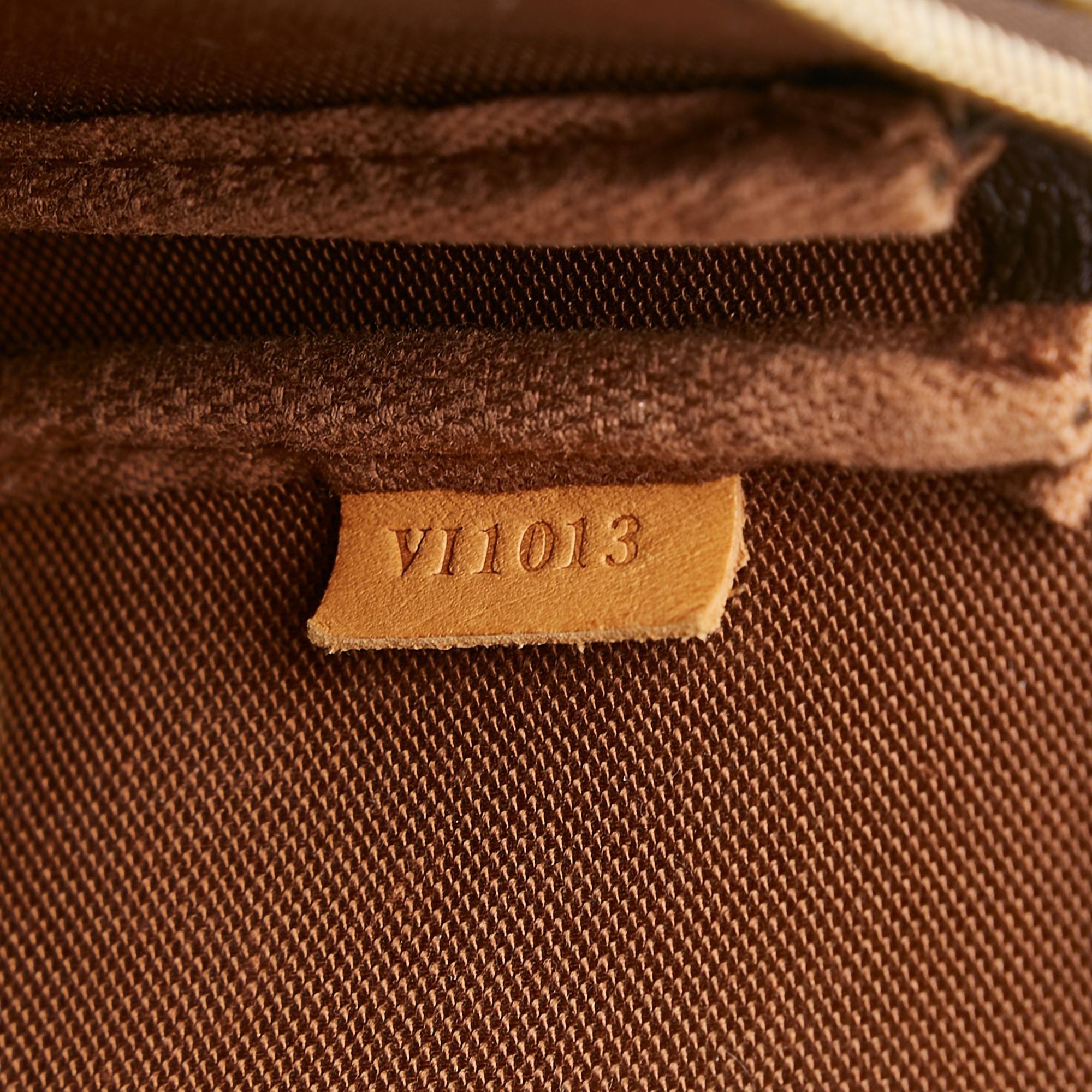 Louis Vuitton Monogram Pochette Accessoires (SHG-44I8TM)
