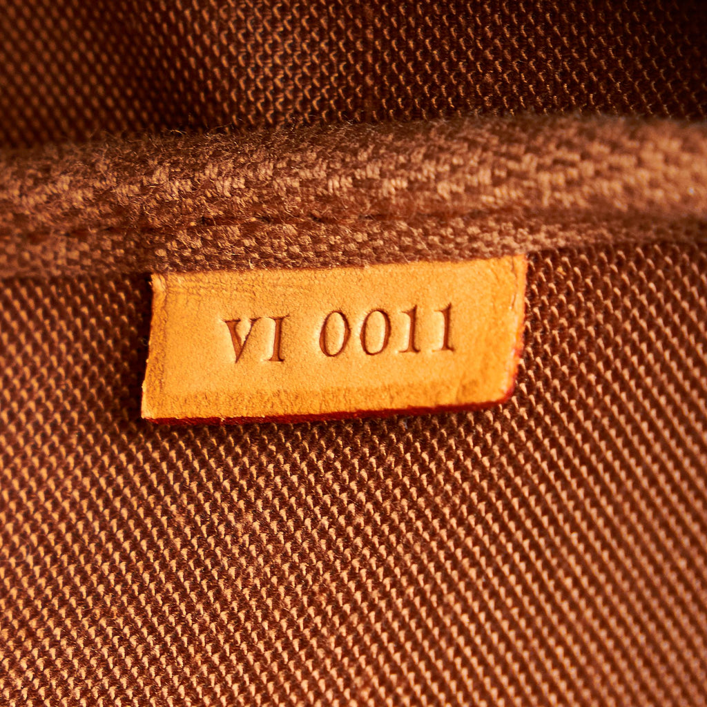 Louis Vuitton Monogram Pochette Accessoires (SHG-g9JdQg)