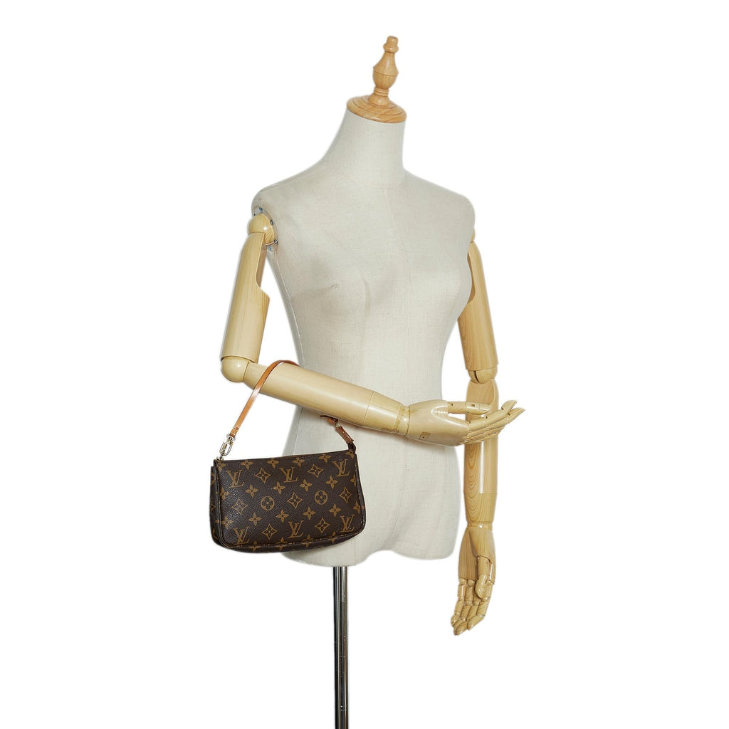 Louis Vuitton Monogram Pochette Accessoires (SHG-uQtBBo)