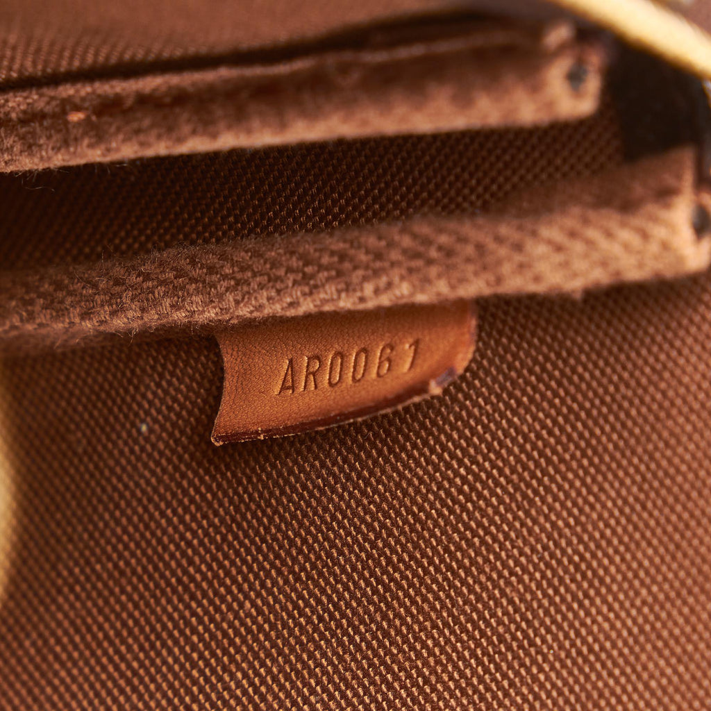 Louis Vuitton Monogram Pochette Accessoires (SHG-INjqp3)
