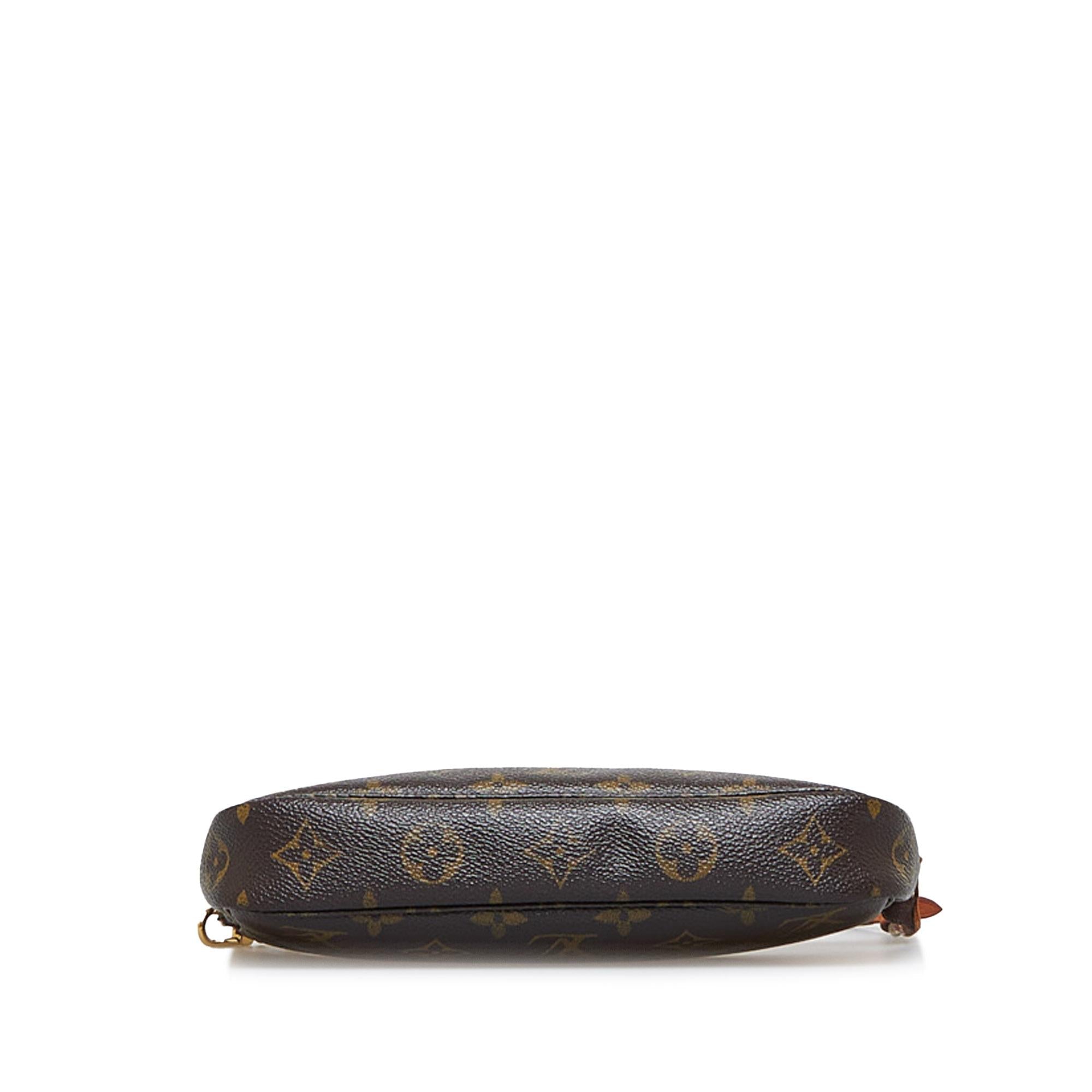 Louis Vuitton Monogram Pochette Accessoires (SHG-3QdCCD)