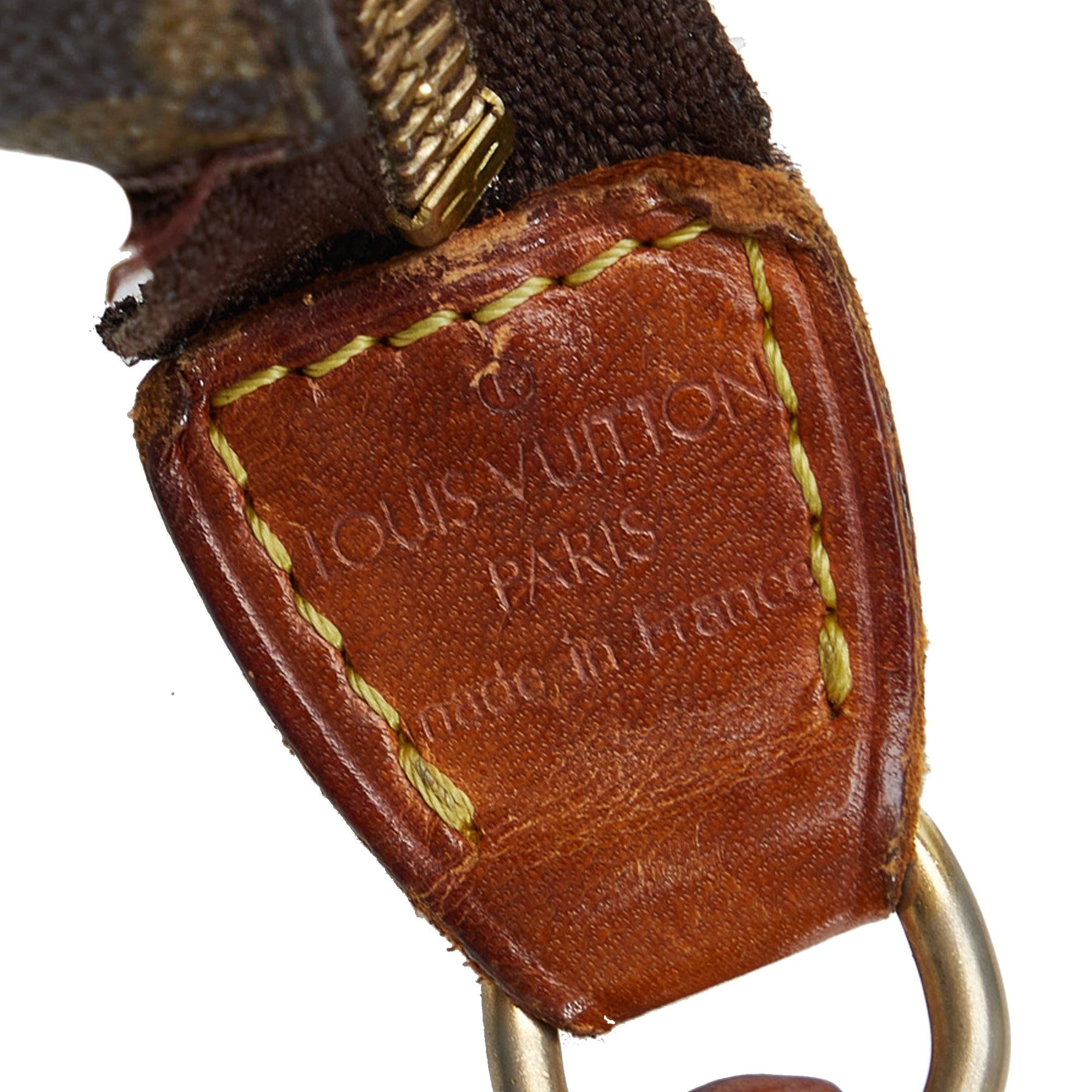 Louis Vuitton Monogram Pochette Accessoires (SHG-3QdCCD)