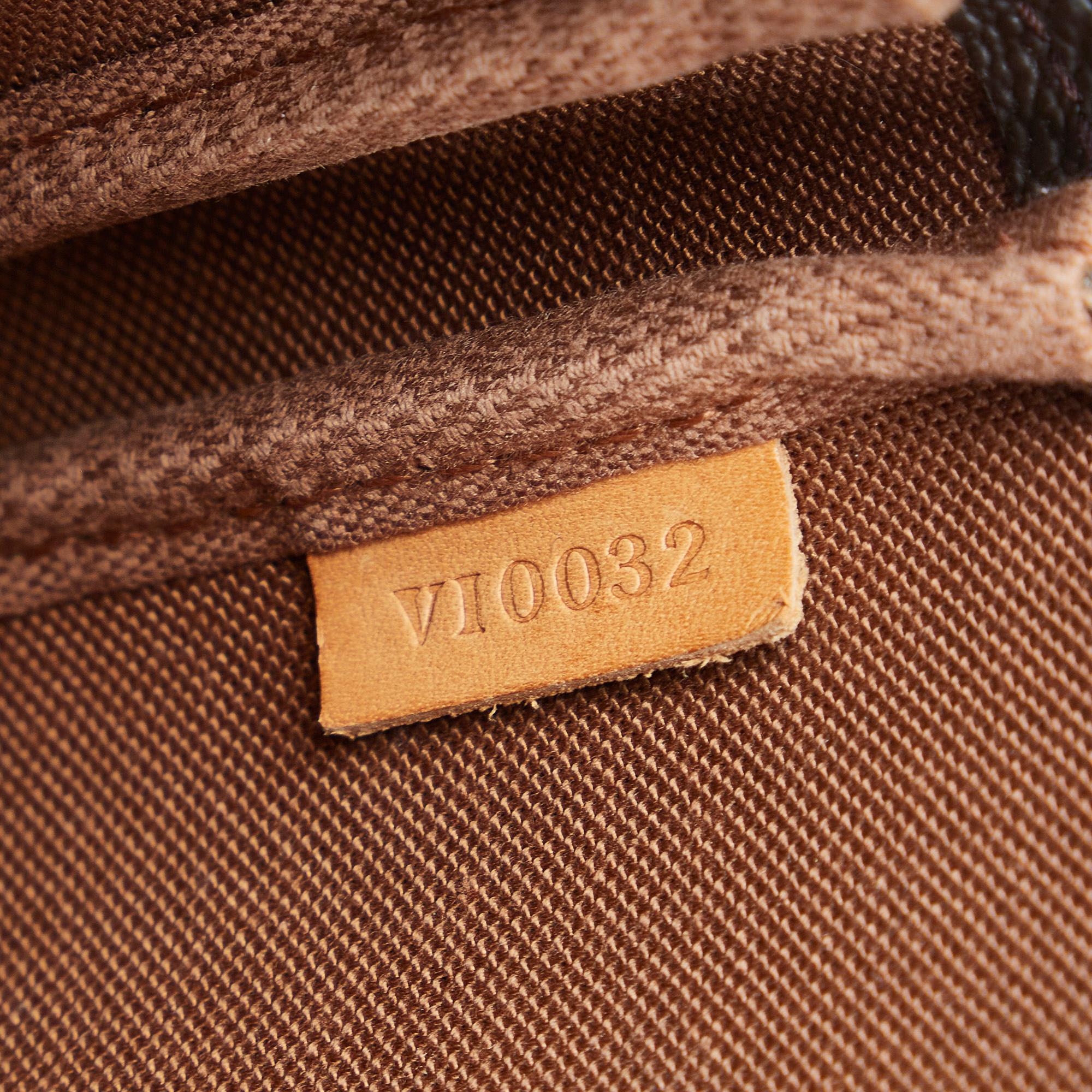 Louis Vuitton Monogram Pochette Accessoires (SHG-DOD16r)