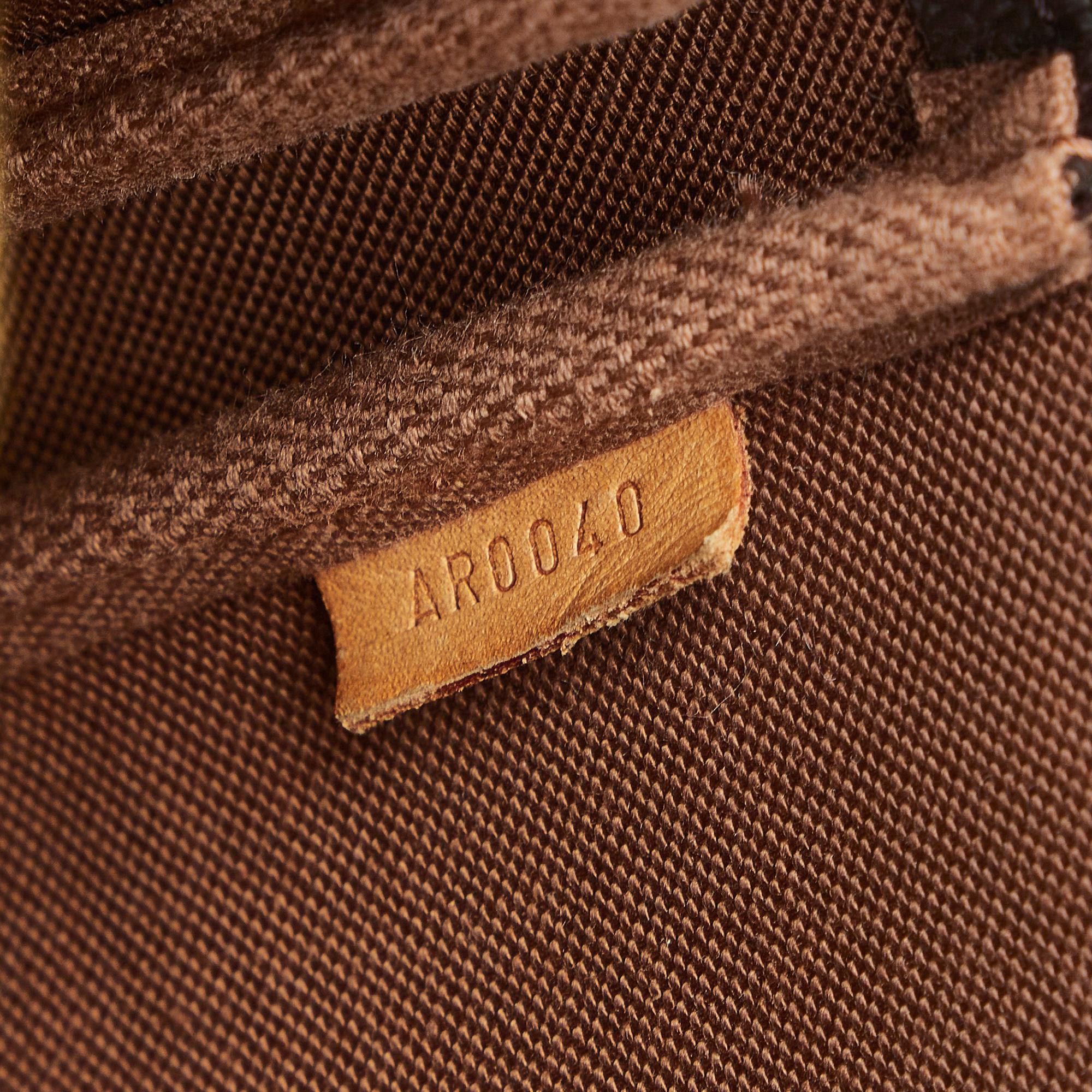 Louis Vuitton Monogram Pochette Accessoires (SHG-iEKLv6)