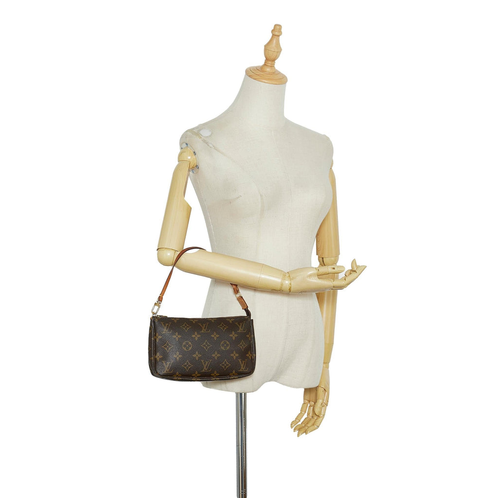 Louis Vuitton Monogram Pochette Accessoires (SHG-cTrqbu)