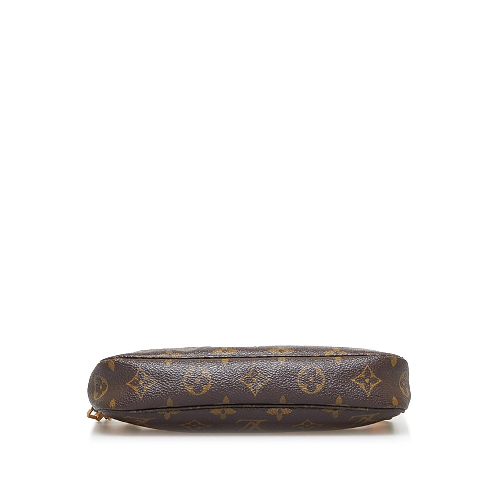 Louis Vuitton Monogram Pochette Accessoires (SHG-X1lNER)