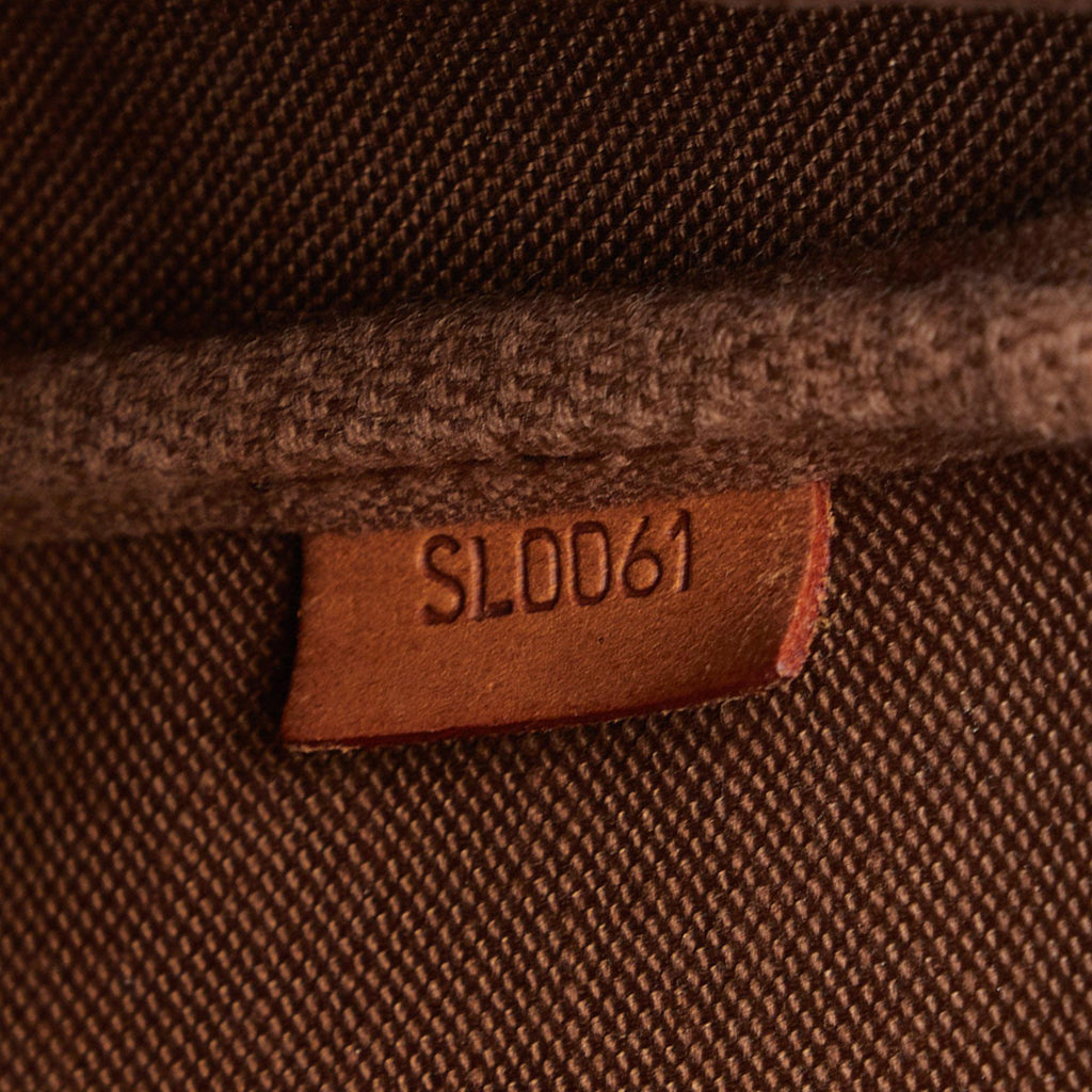 Louis Vuitton Monogram Pochette Accessoires (SHG-X1lNER)
