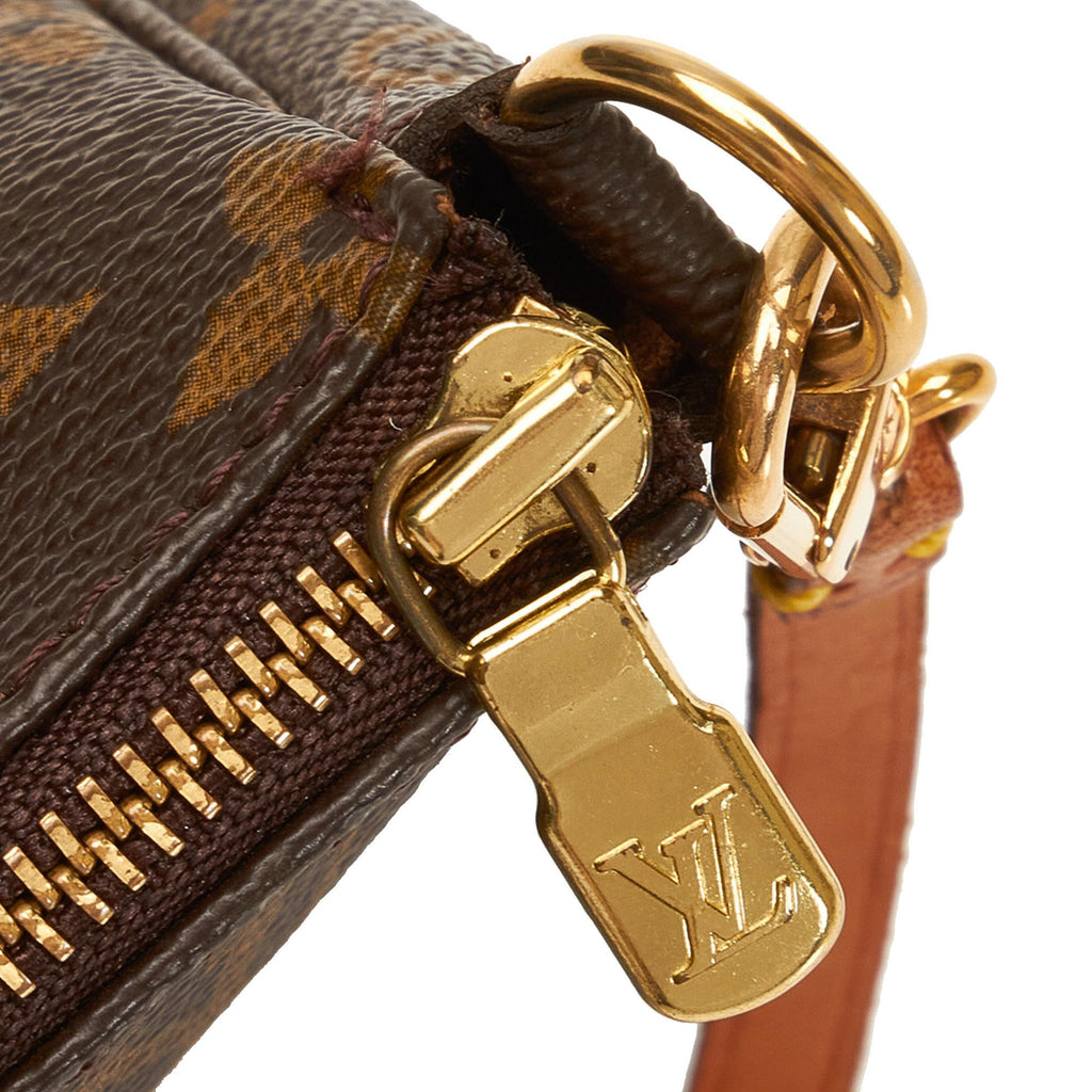 Louis Vuitton Monogram Pochette Accessoires (SHG-jfcCC9)