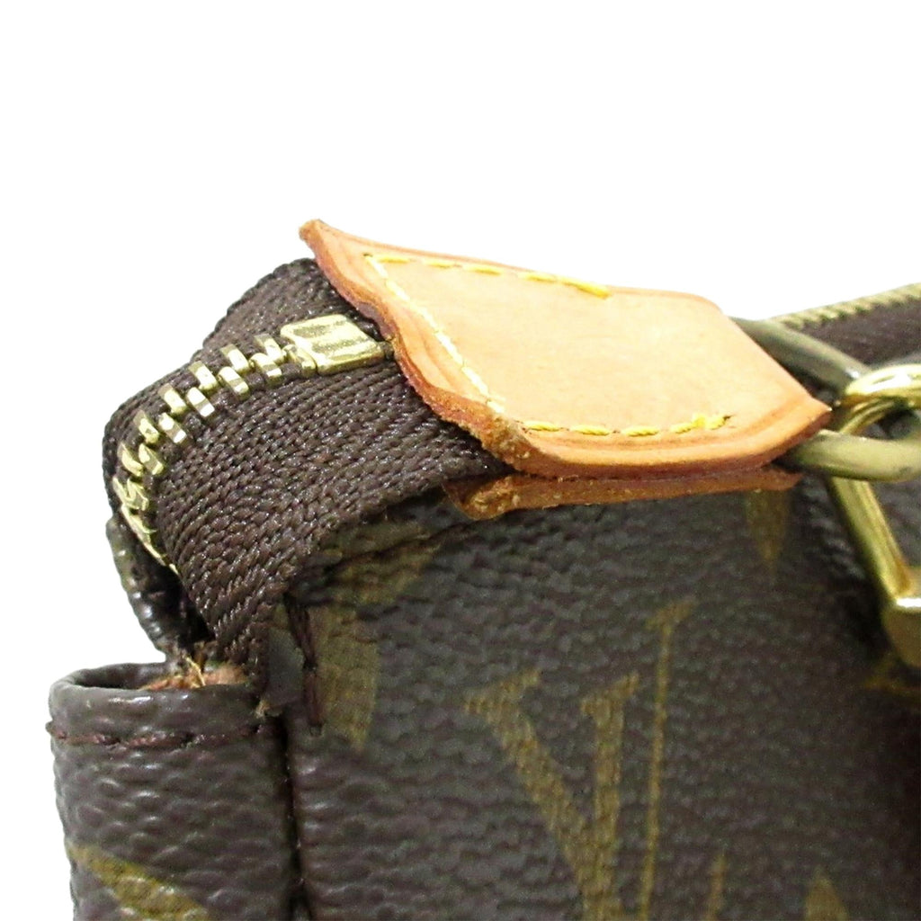 Louis Vuitton Monogram Pochette Accessoires (SHG-ZQwrEO)