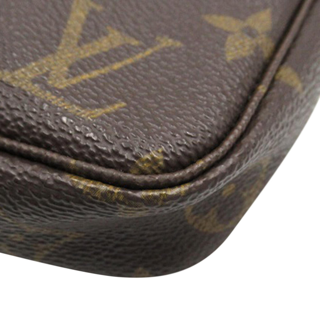 Louis Vuitton Monogram Pochette Accessoires (SHG-By1sjr)