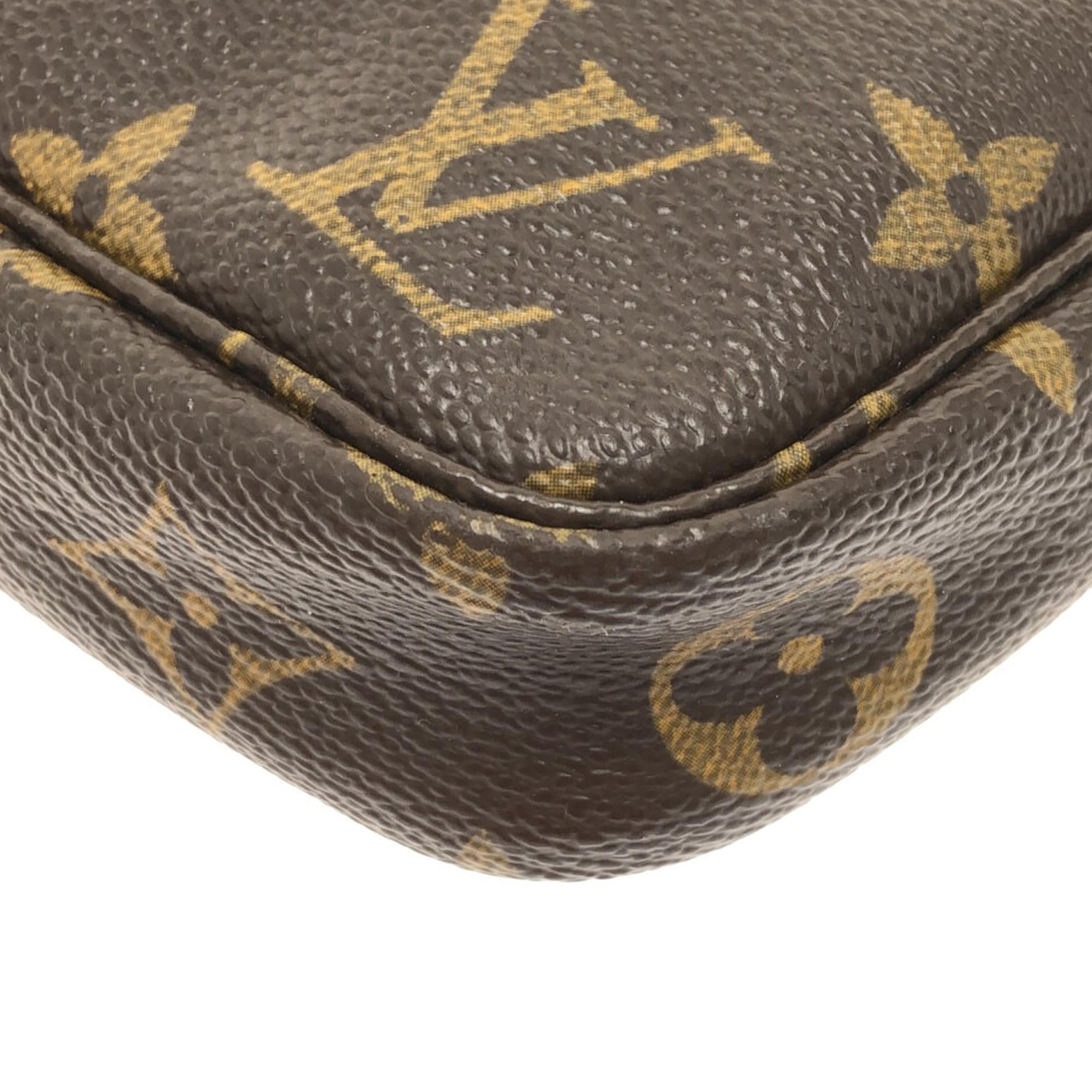 Louis Vuitton Monogram Pochette Accessoires (SHG-y3thXz)