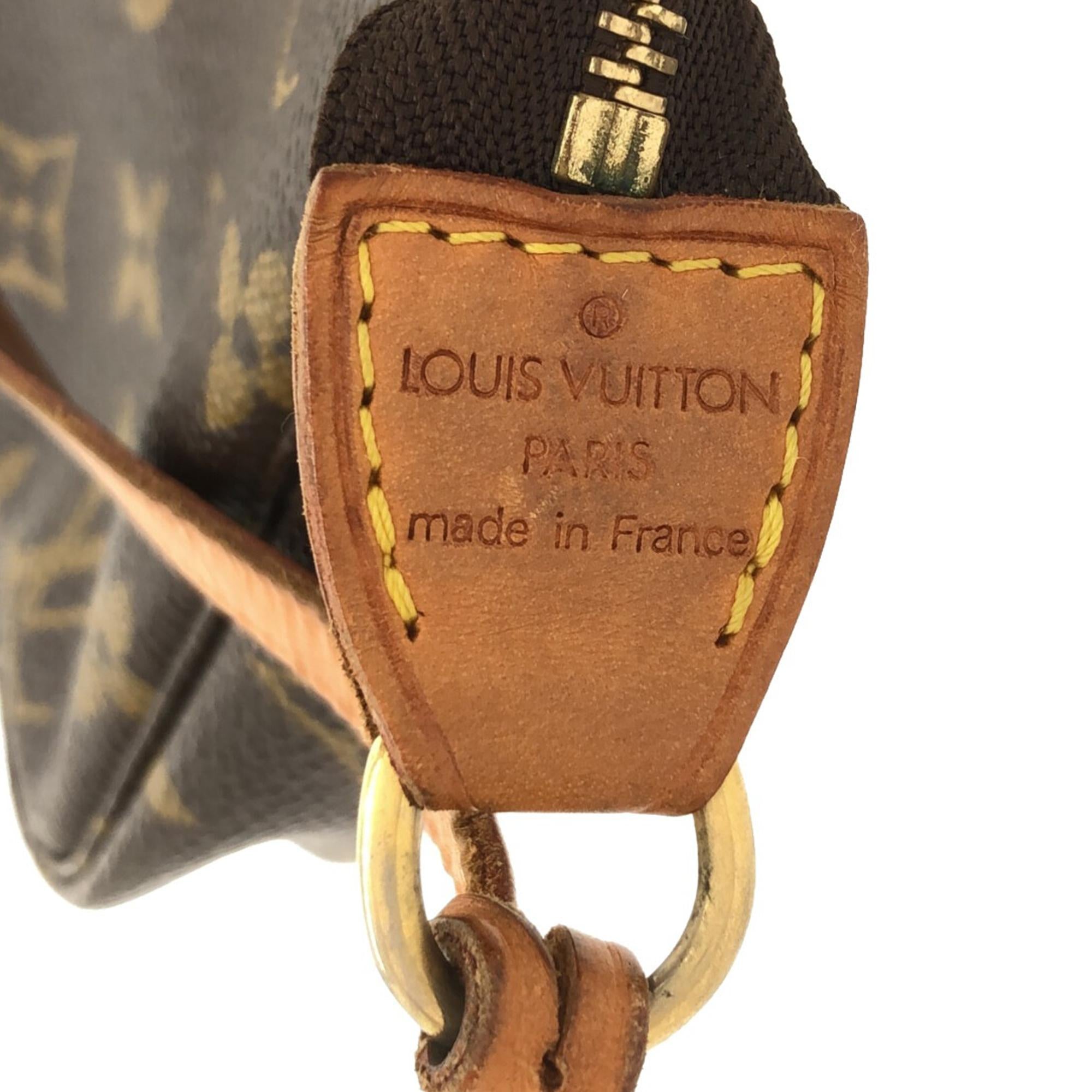 Louis Vuitton Monogram Pochette Accessoires (SHG-y3thXz)
