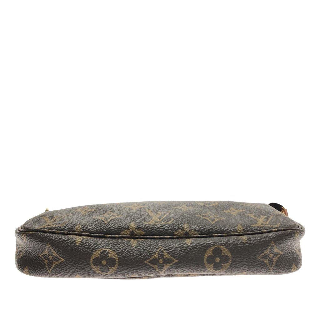 Louis Vuitton Monogram Pochette Accessoires (SHG-zg231f)