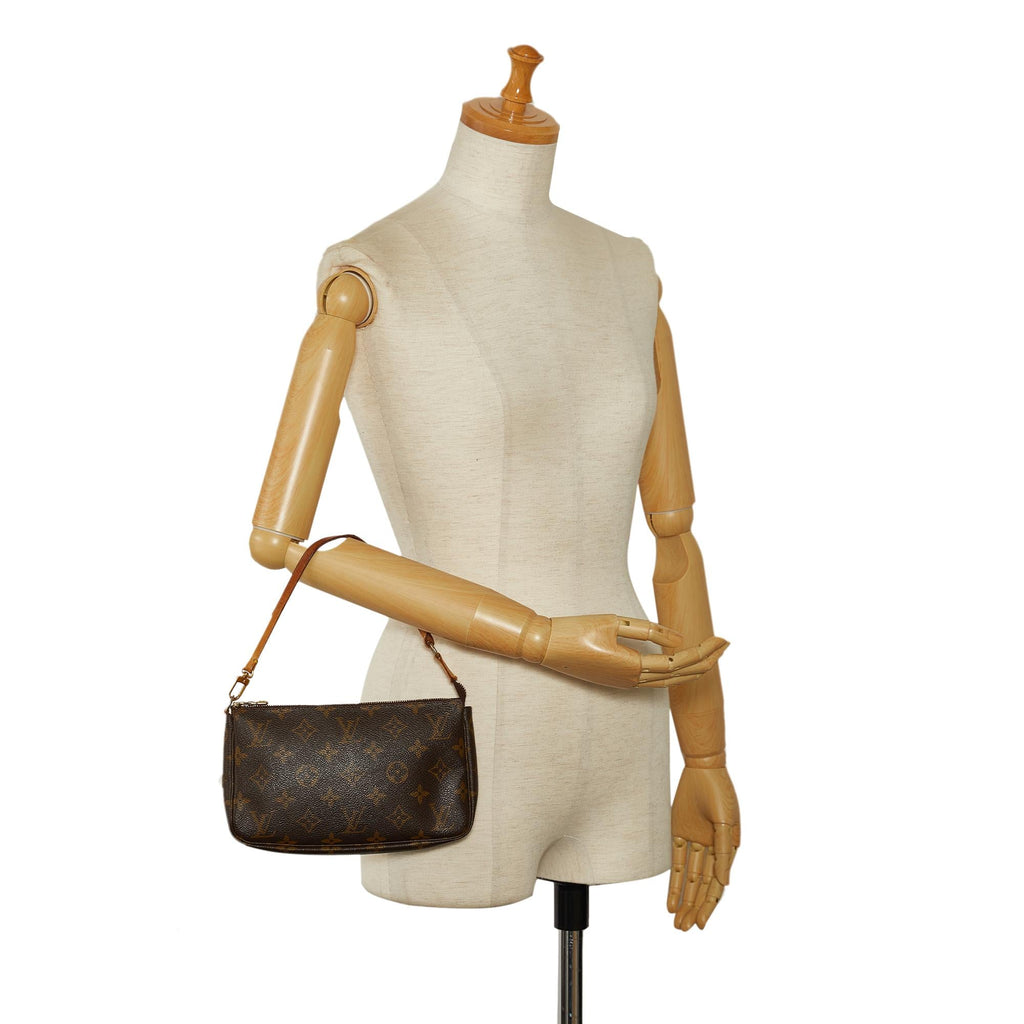 Louis Vuitton Monogram Pochette Accessoires (SHG-4lLrA8)