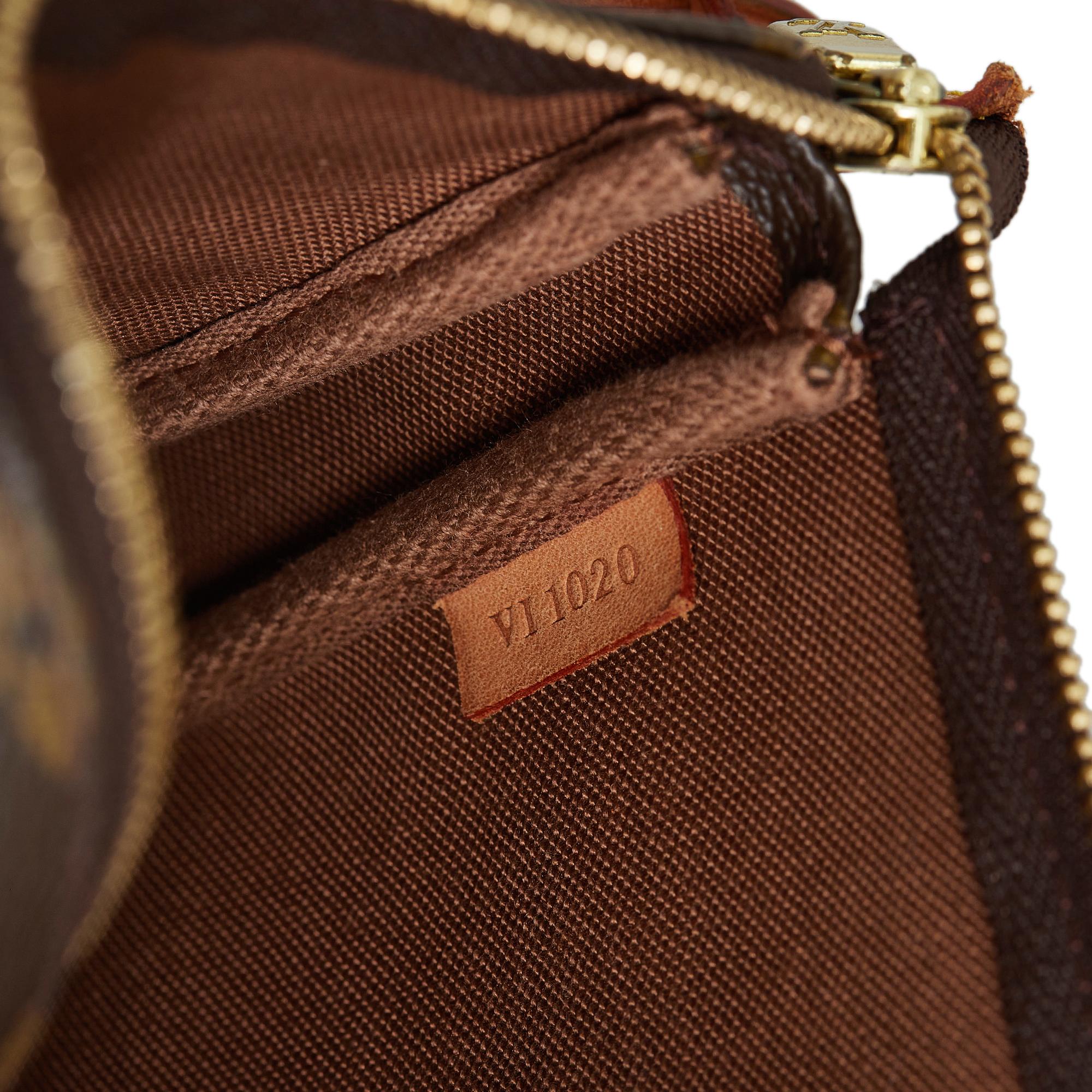 Louis Vuitton Monogram Pochette Accessoires (SHG-CFQg71)