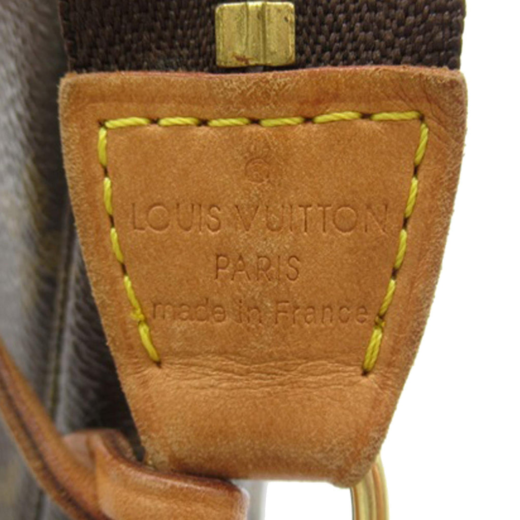 Louis Vuitton Monogram Pochette Accessoires (SHG-22PJ5n)
