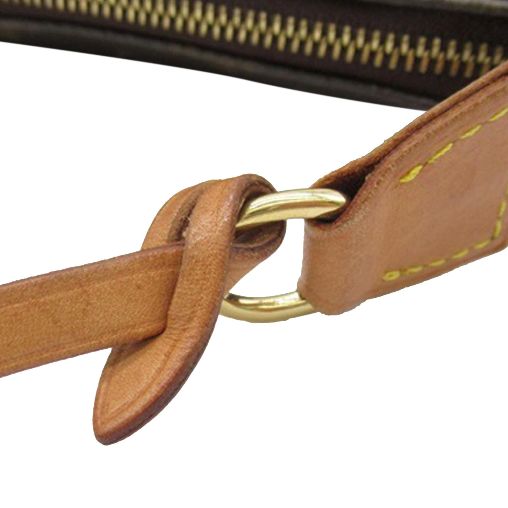 Louis Vuitton Monogram Pochette Accessoires (SHG-22PJ5n)