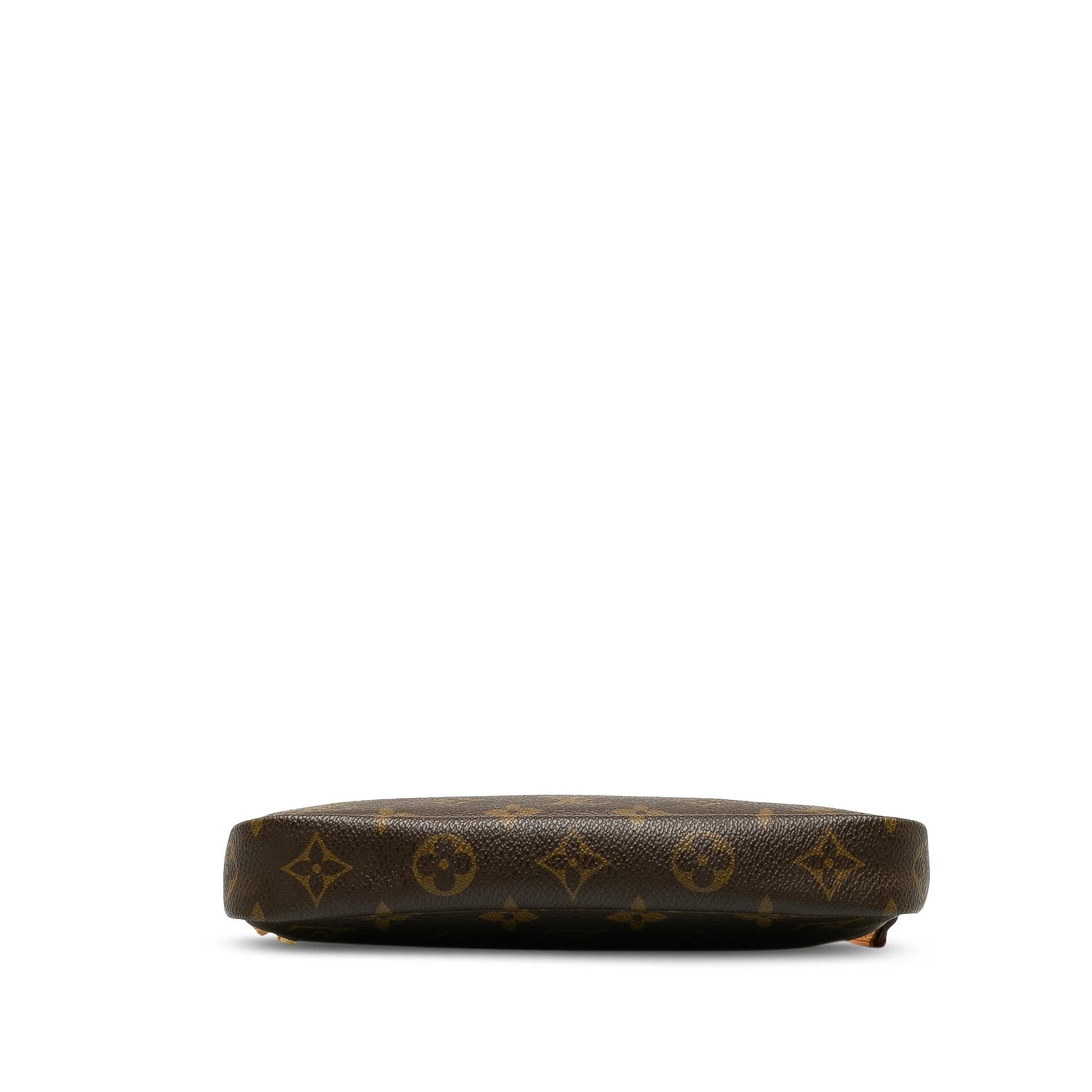 Louis Vuitton Monogram Pochette Accessoires (SHG-CBtg2j)