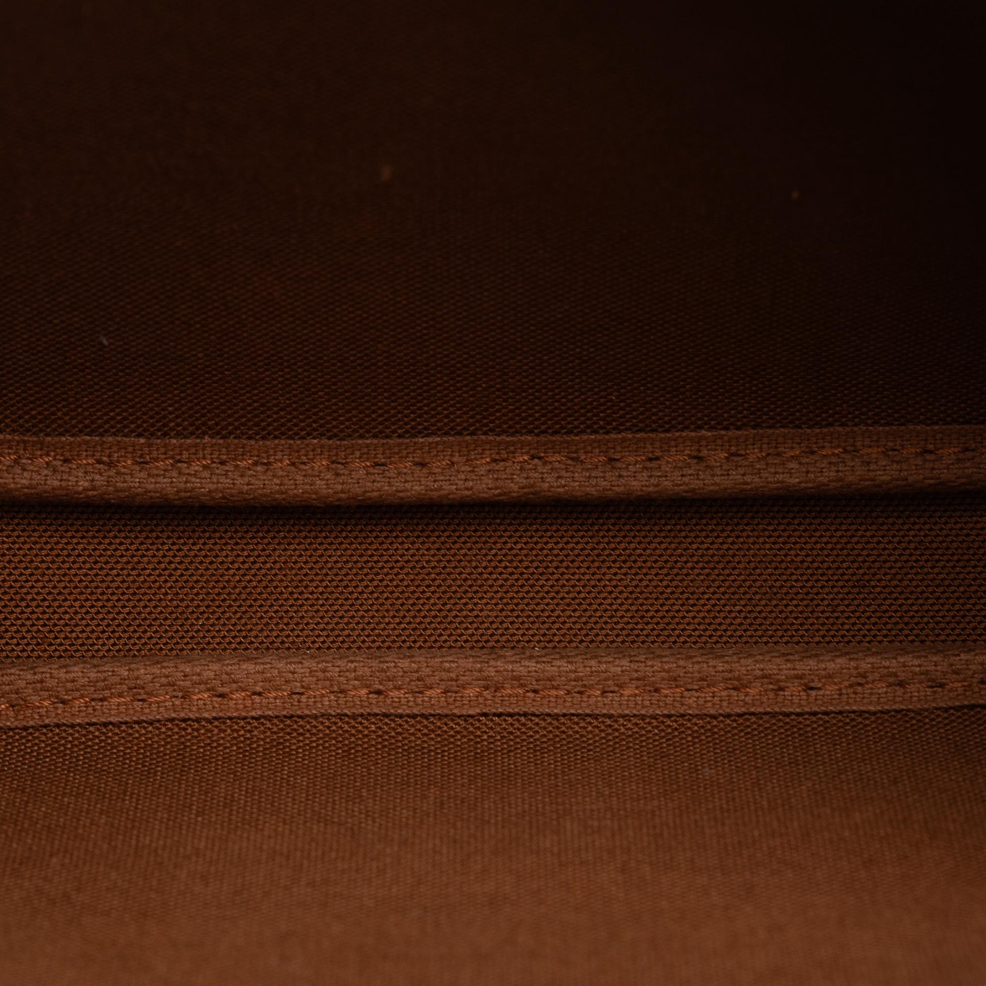 Louis Vuitton Monogram Pochette Accessoires (SHG-CBtg2j)