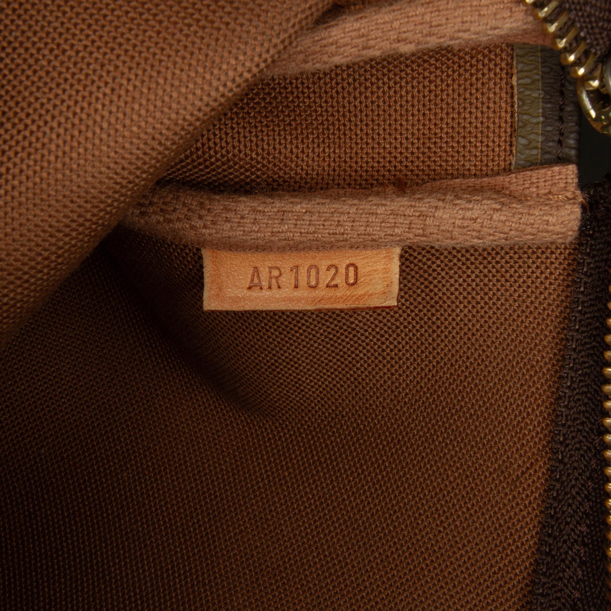 Louis Vuitton Monogram Pochette Accessoires (SHG-Kh8hed)