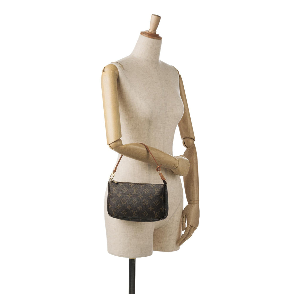 Louis Vuitton Monogram Pochette Accessoires (SHG-Kh8hed)