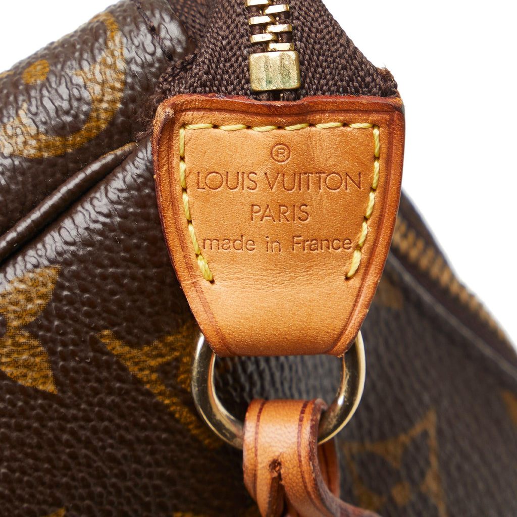 Louis Vuitton Monogram Pochette Accessoires (SHG-yf5PJ2)