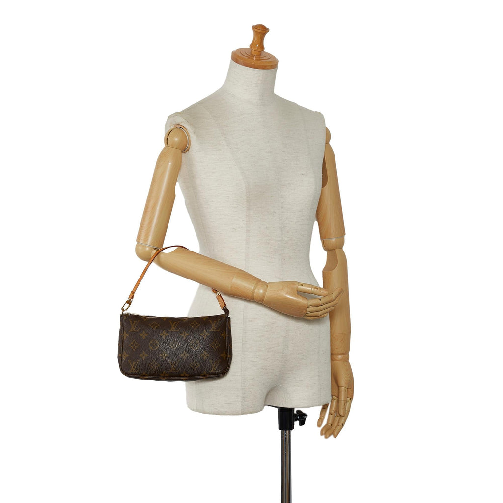 Louis Vuitton Monogram Pochette Accessoires (SHG-pTjQ1W)