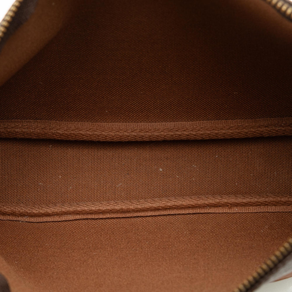 Louis Vuitton Monogram Pochette Accessoires (SHG-EaBKgM)