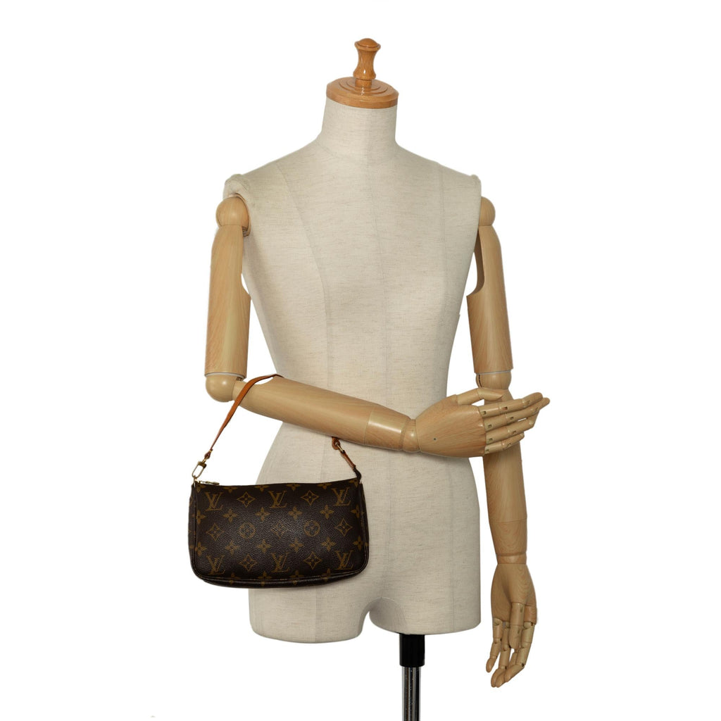 Louis Vuitton Monogram Pochette Accessoires (SHG-kEaUt4)