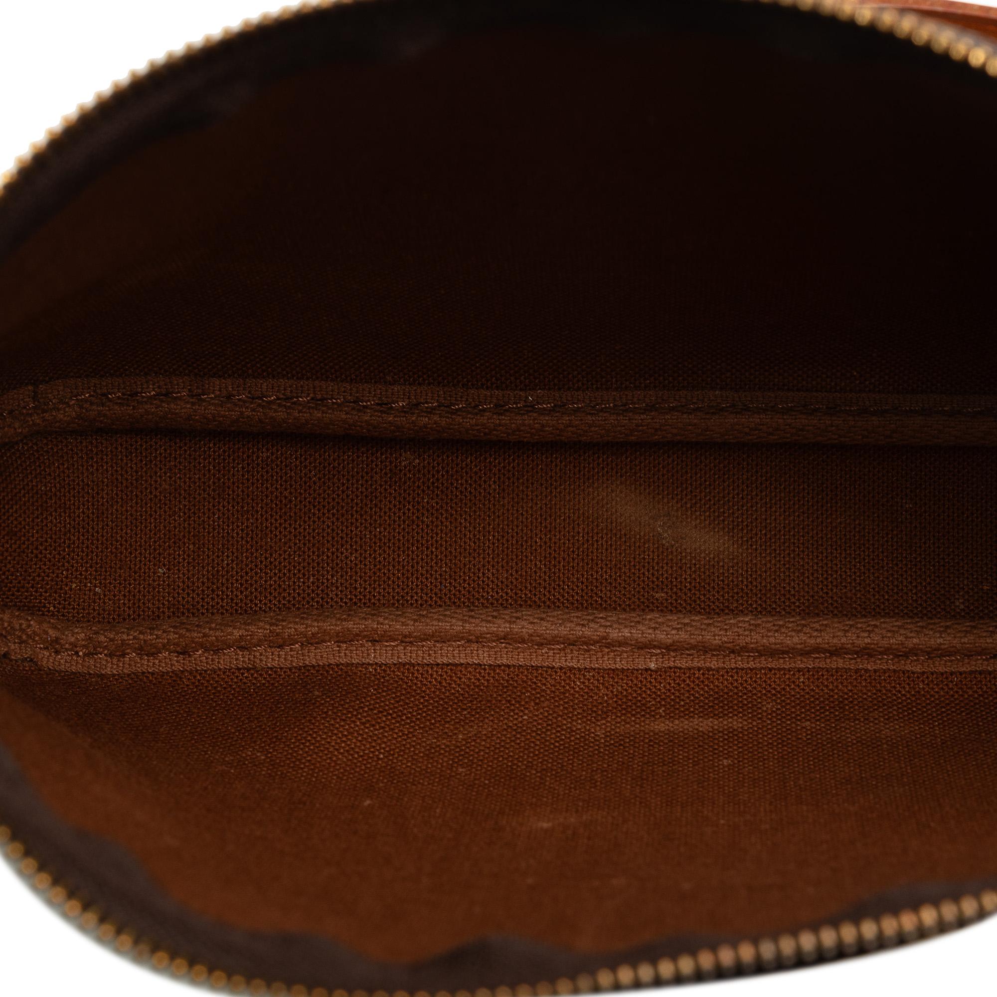 Louis Vuitton Monogram Pochette Accessoires (SHG-a3m0Np)
