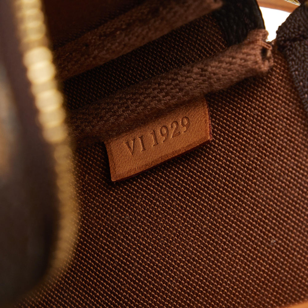 Louis Vuitton Monogram Pochette Accessoires (SHG-MolWWL)