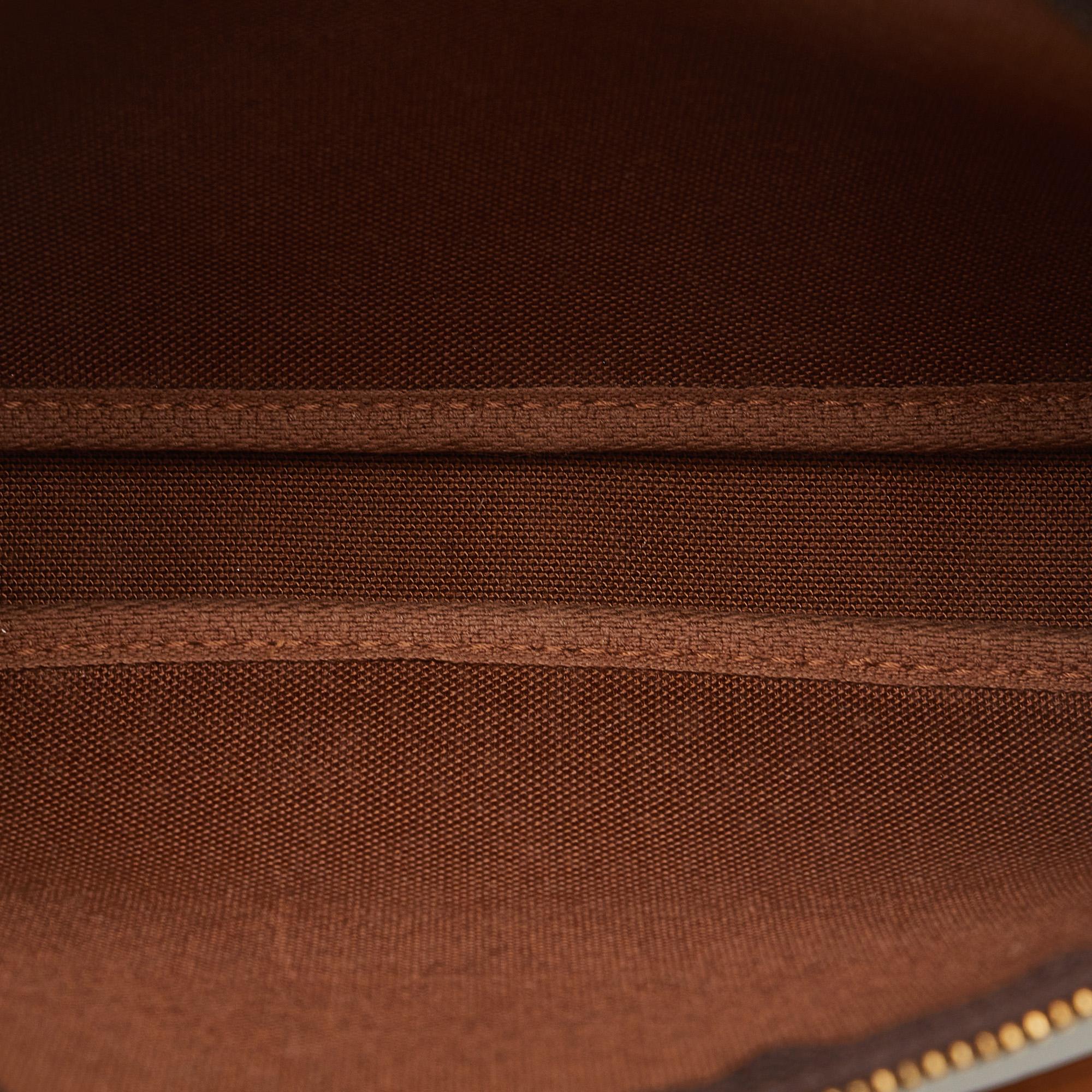 Louis Vuitton Monogram Pochette Accessoires (SHG-MolWWL)