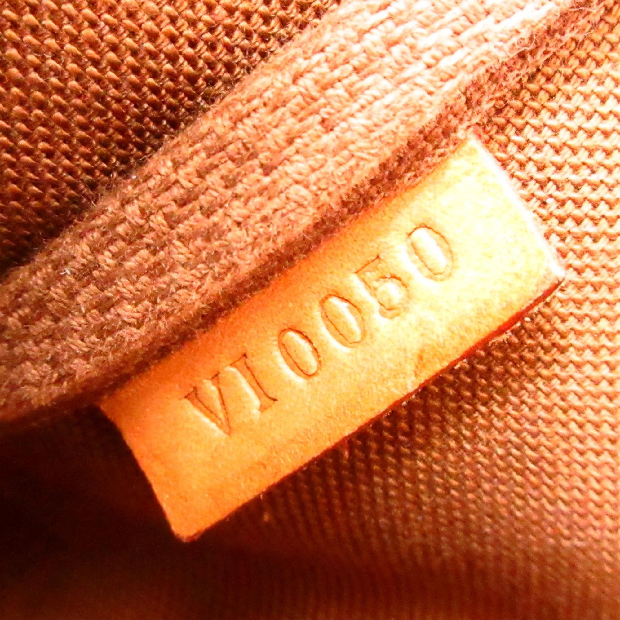 Louis Vuitton Monogram Pochette Accessoires (SHG-c6AuaR)