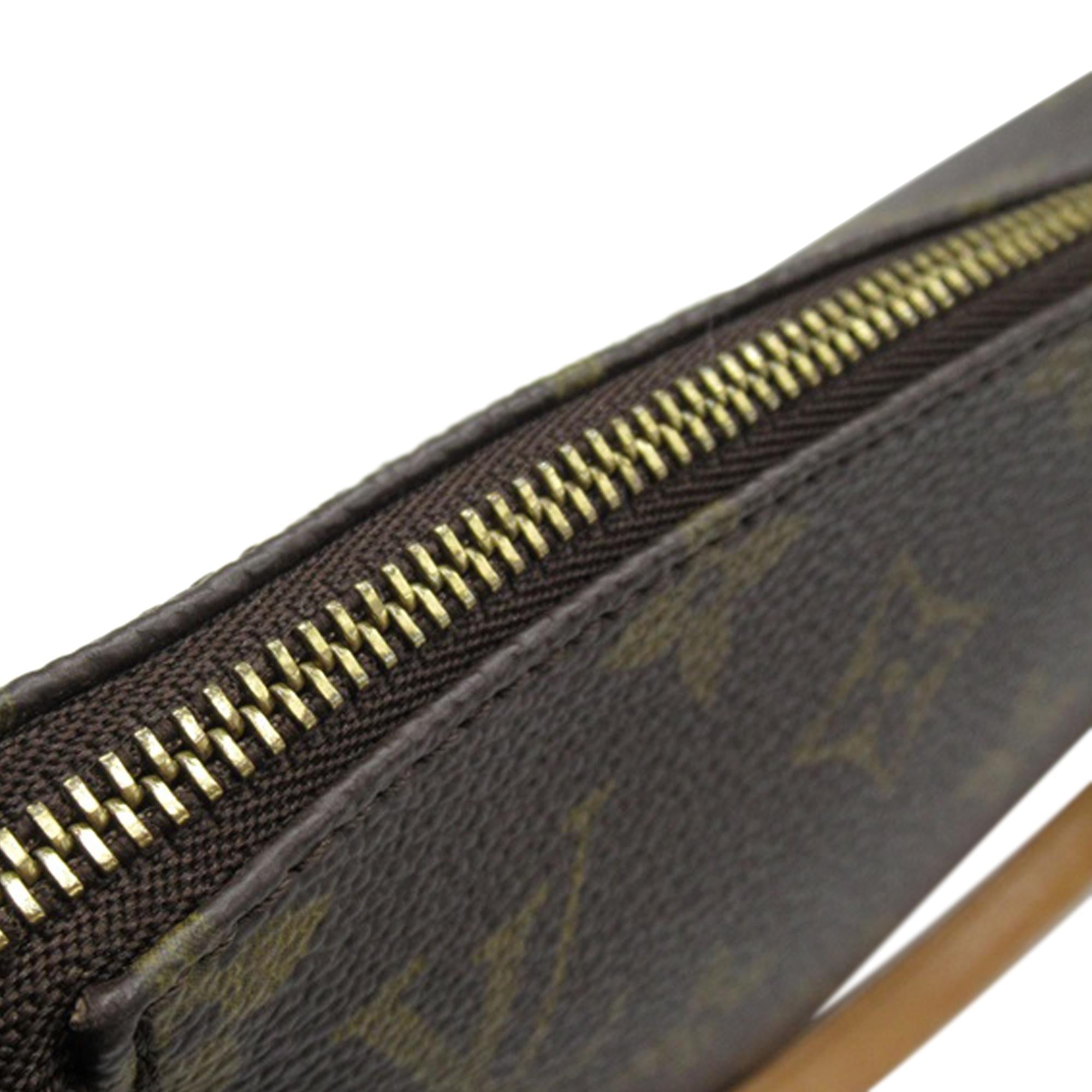Louis Vuitton Monogram Pochette Accessoires (SHG-ucbZyL)