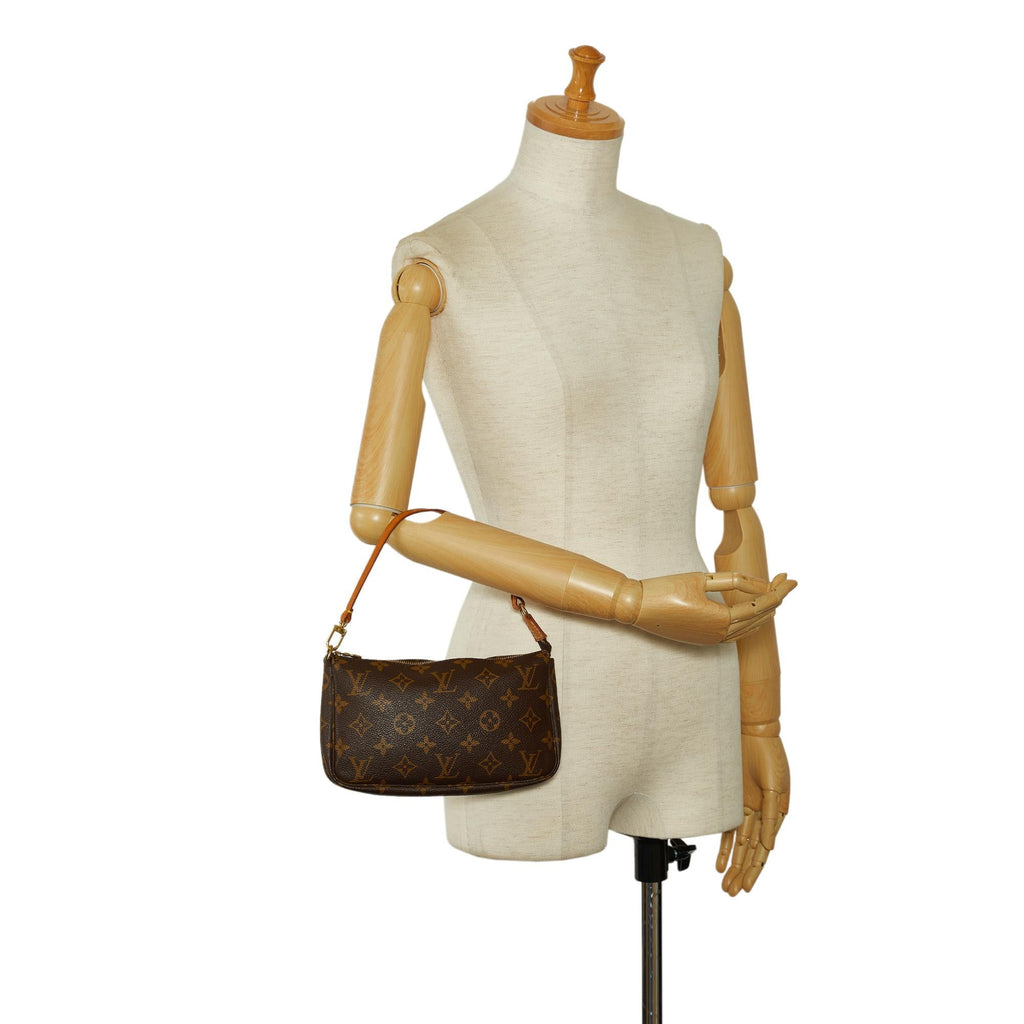 Louis Vuitton Monogram Pochette Accessoires (SHG-hCx4p8)