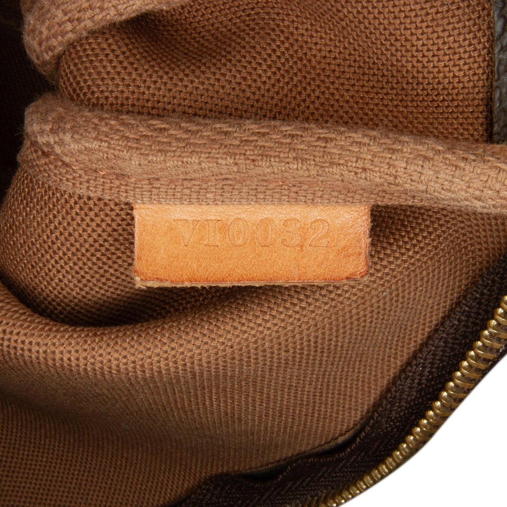 Louis Vuitton Monogram Pochette Accessoires (SHG-7yFfEX)